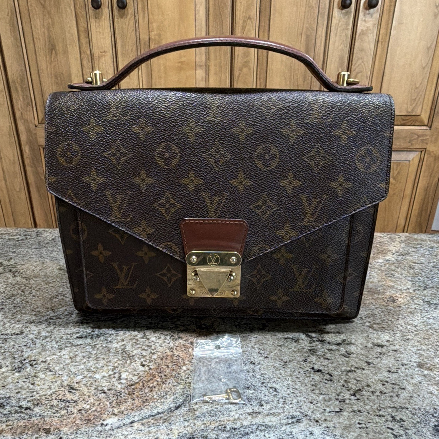 Louis Vuitton Monogram Satchel Top Handle Brown Push Lock, Gold, Key, Pockets