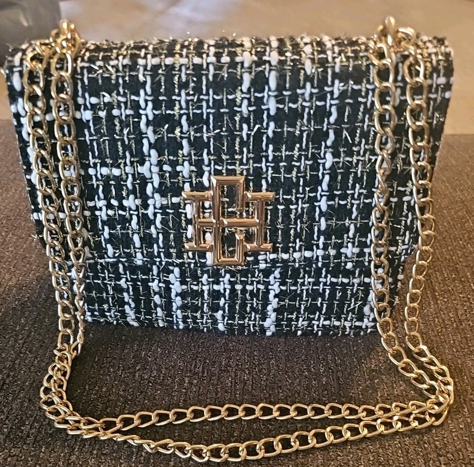 Caroline Hill Black Gold White Crossbody Purse Gold Logo Chain Strap NWOT