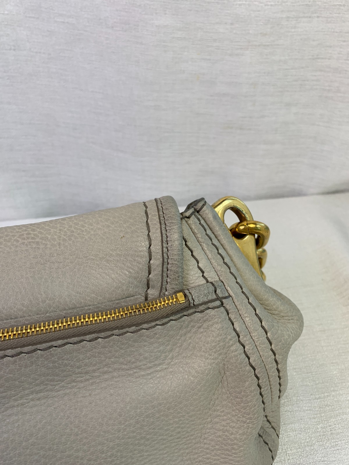 Authentic Prada Light Grey Grained Coated Material Chain Shoulder Bag/WJ06105609