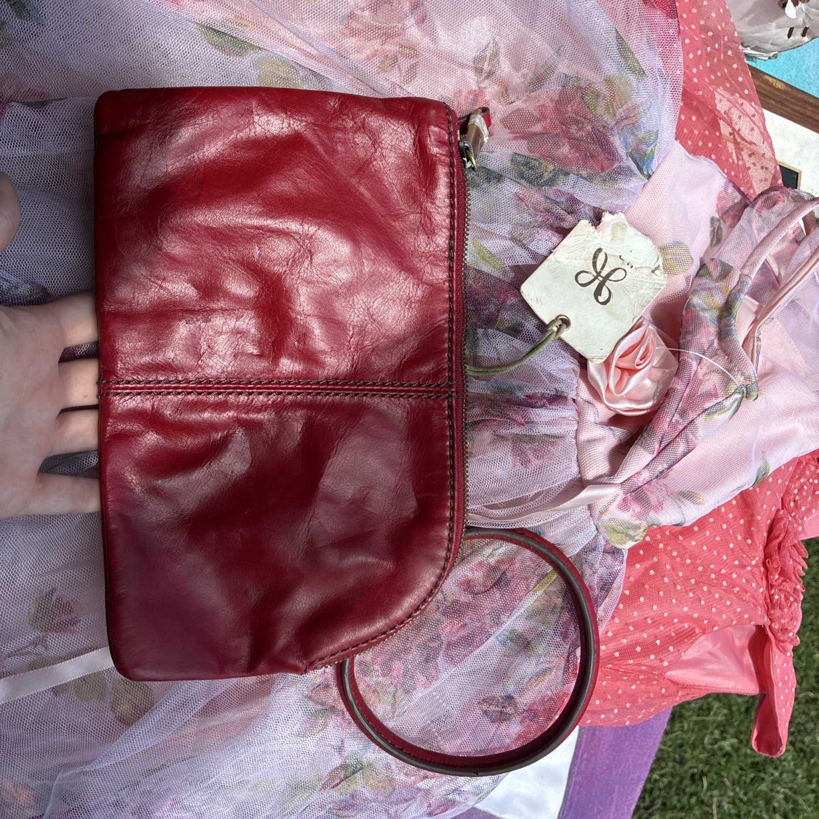 HOBO INTERNATIONAL~Sable~Wristlet Clutch~STUNNING CLARET RED~BRAND NEW!