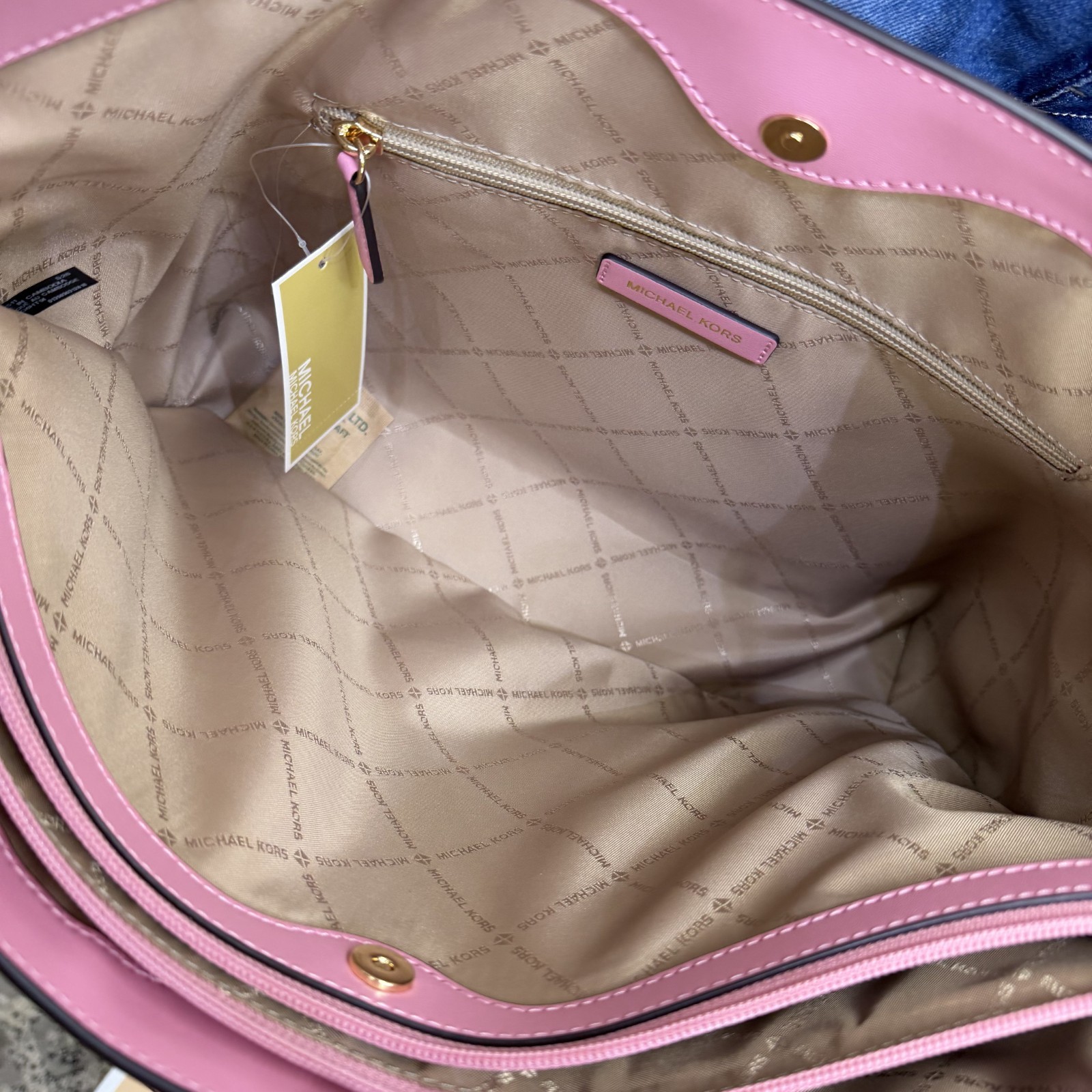 Michael Kors Sheila LG Tote Bag Carnation