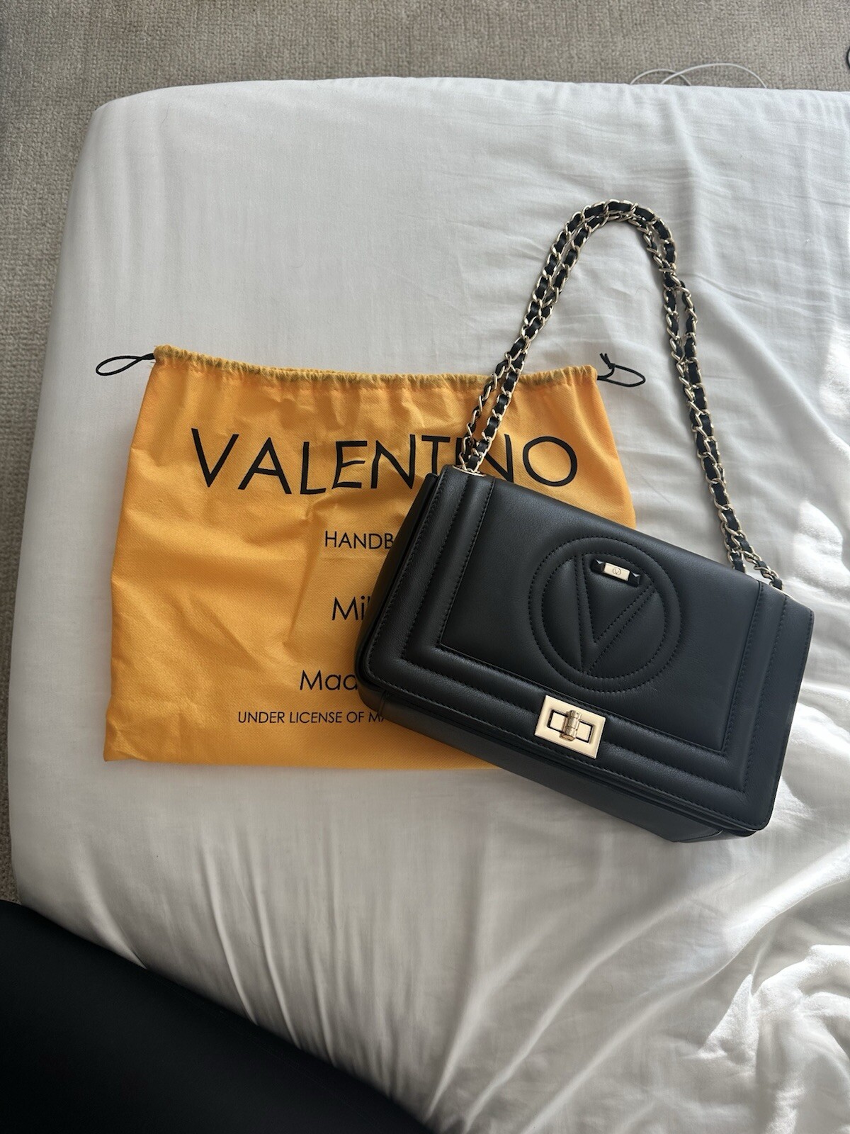 ALICE PURSE | Valentino by Mario Valentino | Authentic Black Leather EUC