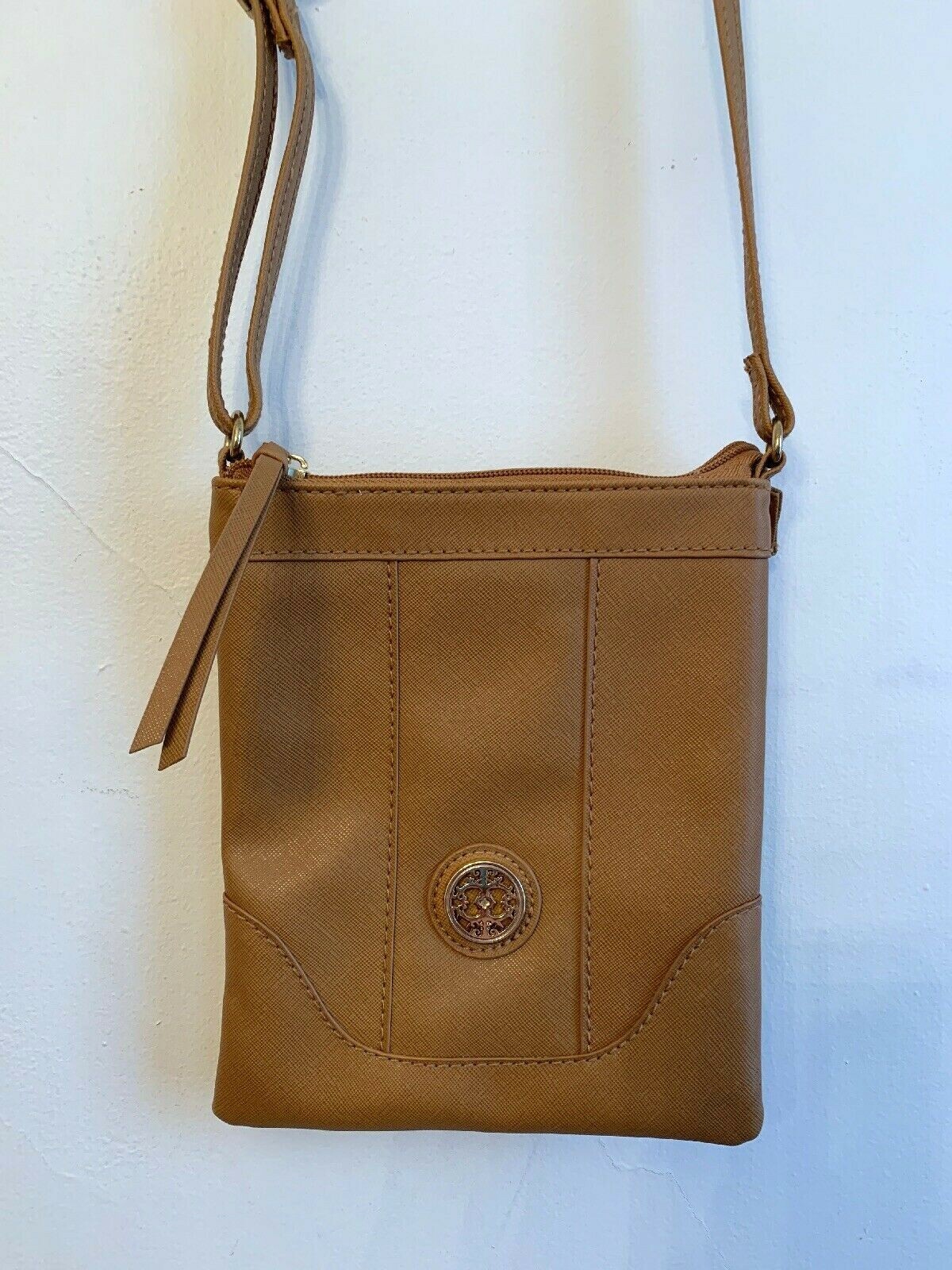 Light Brown Crossbody Handbag Faux Leather Goldtone Medallion Adustable Strap