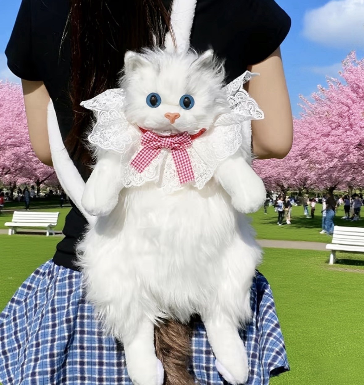 {NEW} Women’s Plush Cat Backpack White