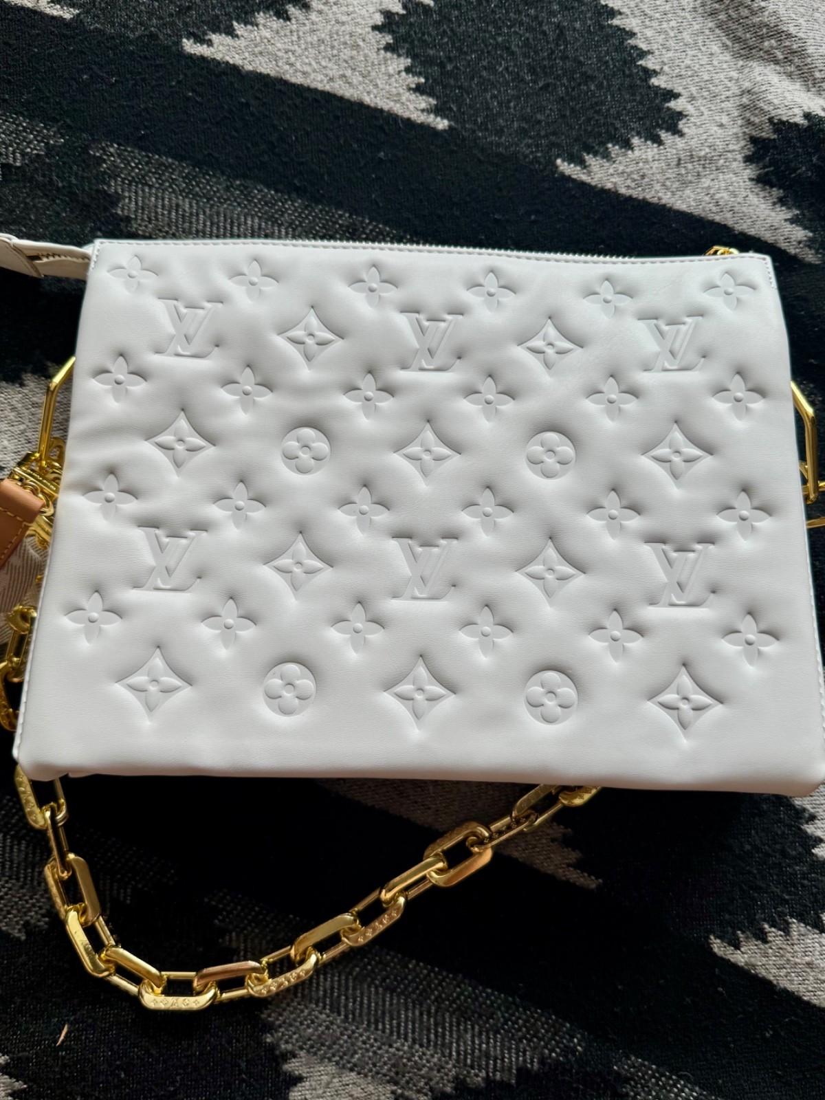 Louis Vuitton Coussin PM Leather Bag for Women – Cream