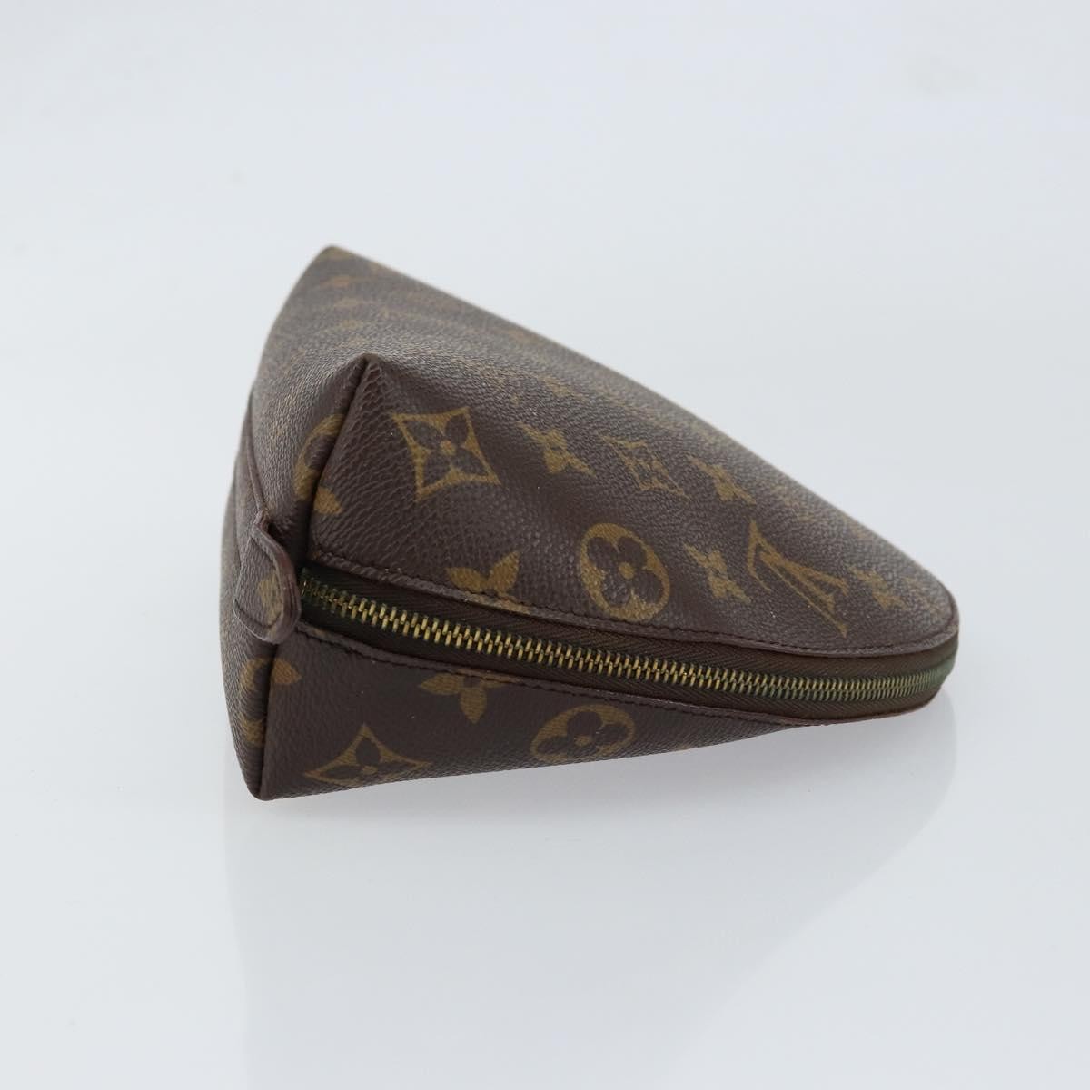 LOUIS VUITTON Monogram Trousse Demi Ronde Cosmetic Pouch M47520 LV Auth 152678