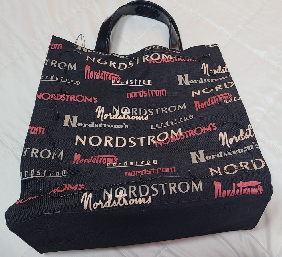 Large Lighted Nordstrom Tote Bag – Black -Multi Colored. EUC!