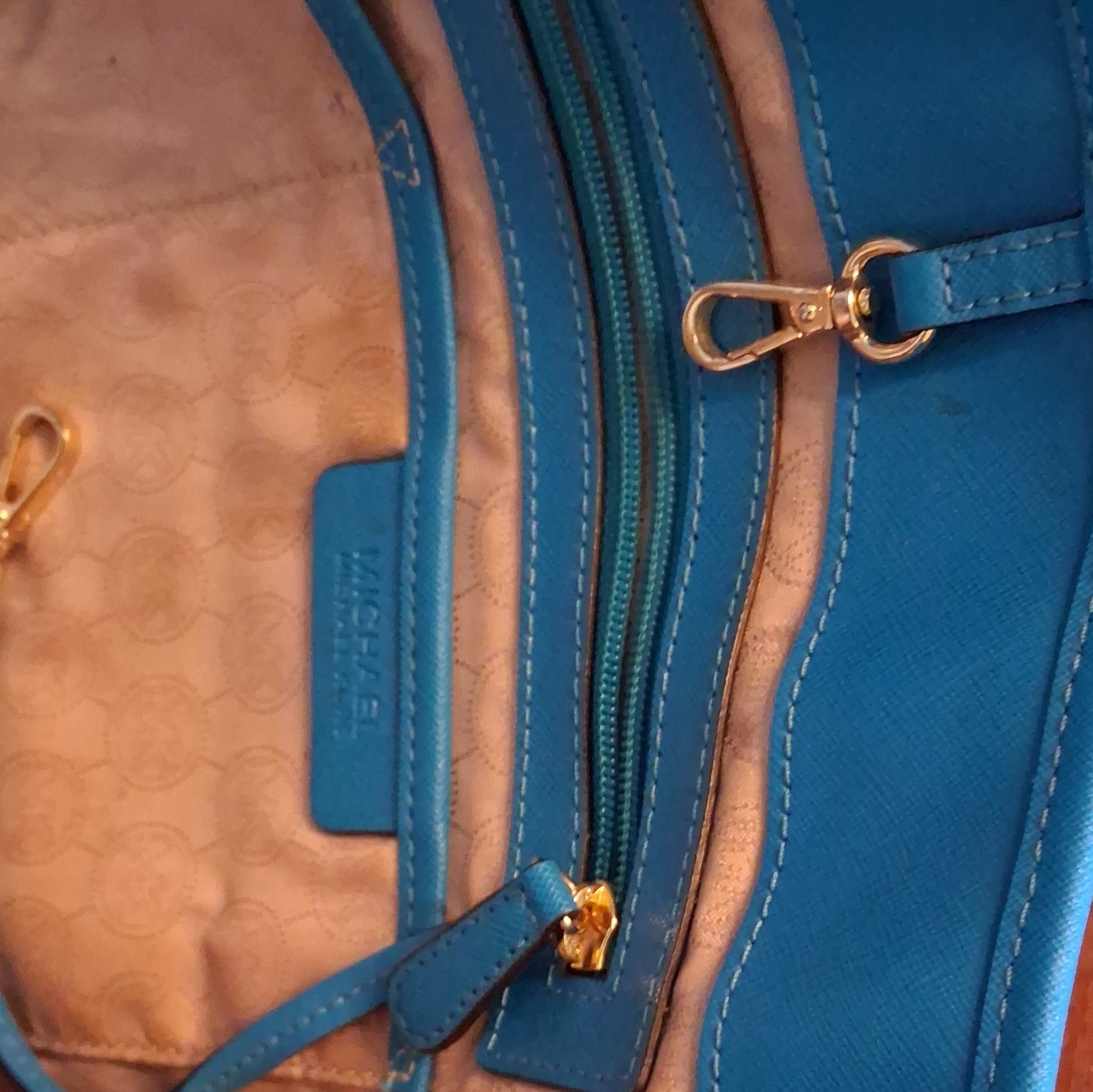 Michael Kors Blue Saffiano Leather Jet Set Travel Top Zip Tote Bag Gold Hardware