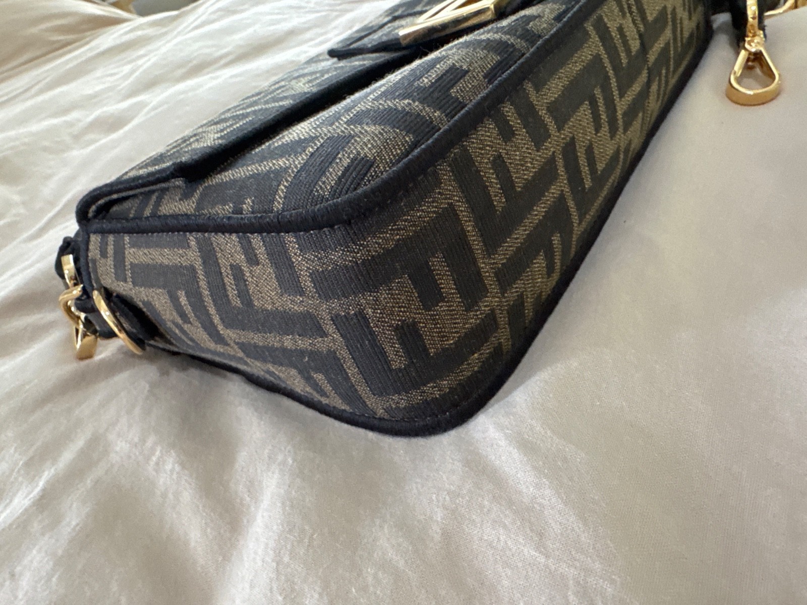 Fendi Baguette Shoulder Bag Brown Canvas Medium size