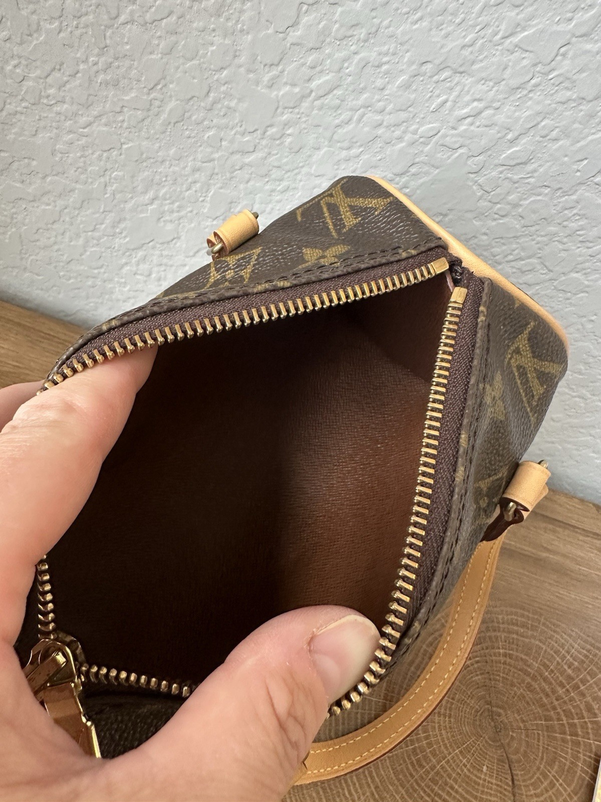 Louis Vuitton Papillon Handbag Monogram Canvas 19 Bag