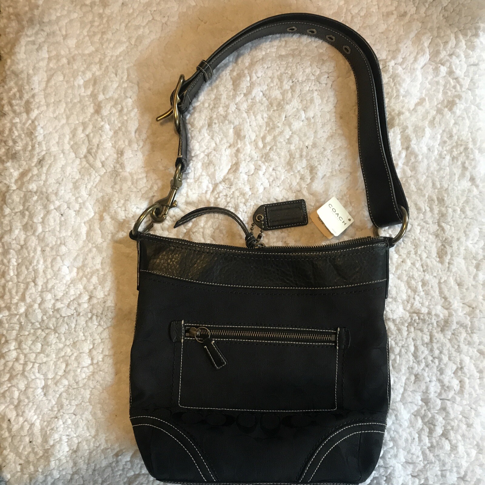 Authentic NEW COACH Black Adjustable Crossbody Bag F06M-10403 W/ TAGS NOS