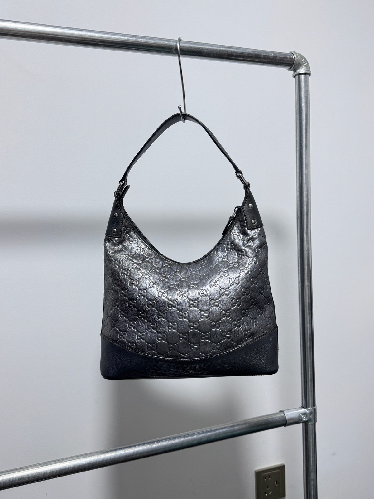 Gucci Guccissima Normal Size Metallic Silver Leather Shoulder Hobo Bag Duty Paid