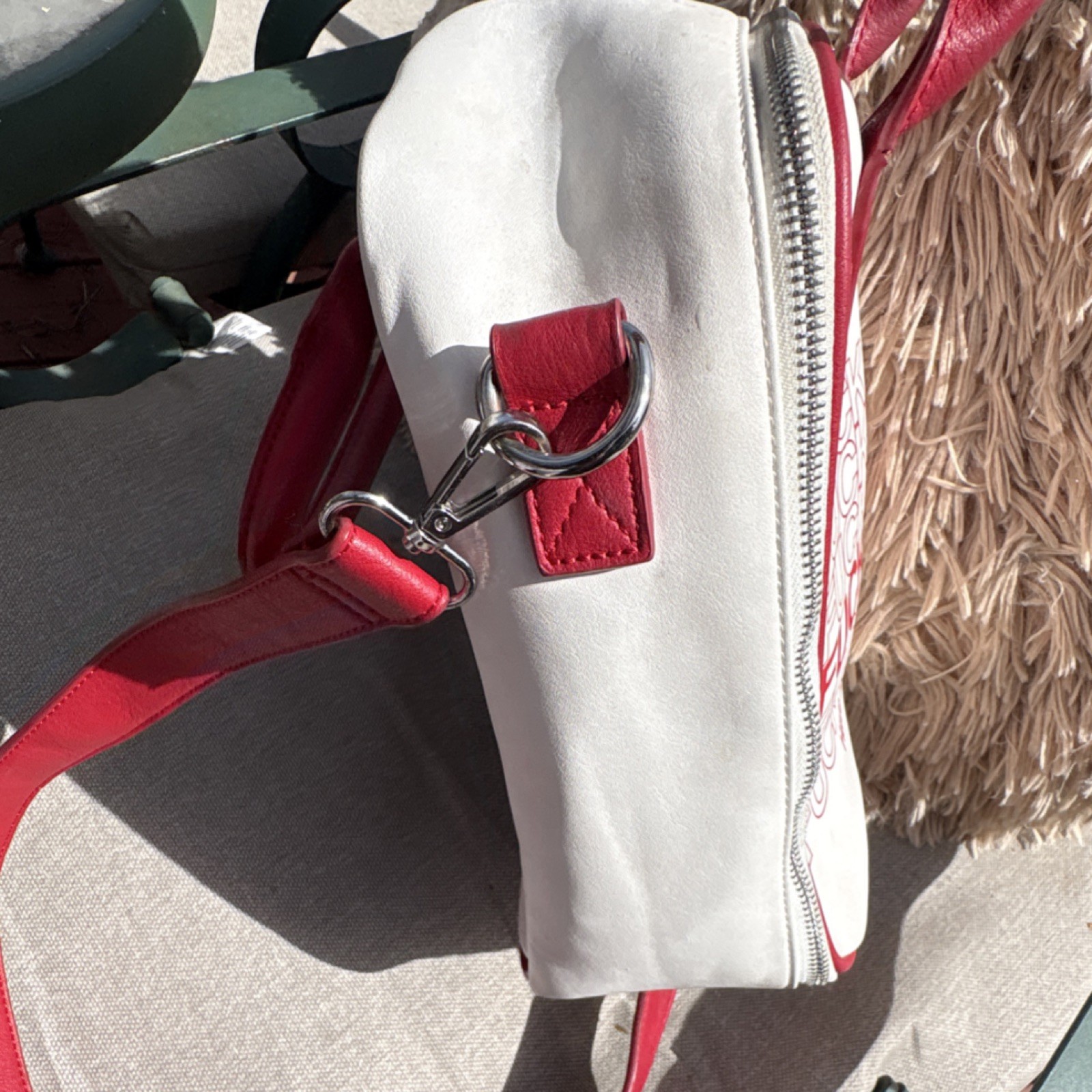 Current Mood White Red Text Print Top Handle Bag Zip Closure Women