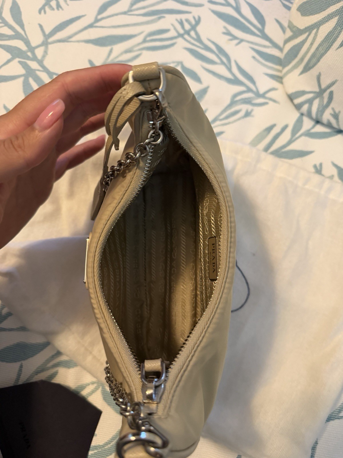 Prada Deserto Re edition 2005 Bag Full Inclusion
