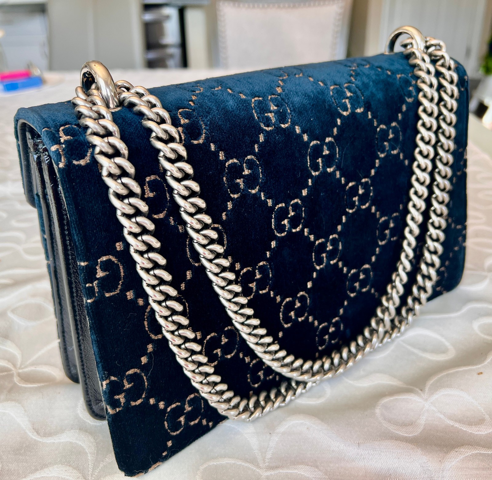 Authentic Gucci Medium GG Velvet Dionysus in Dark Navy Blue. Very good condition