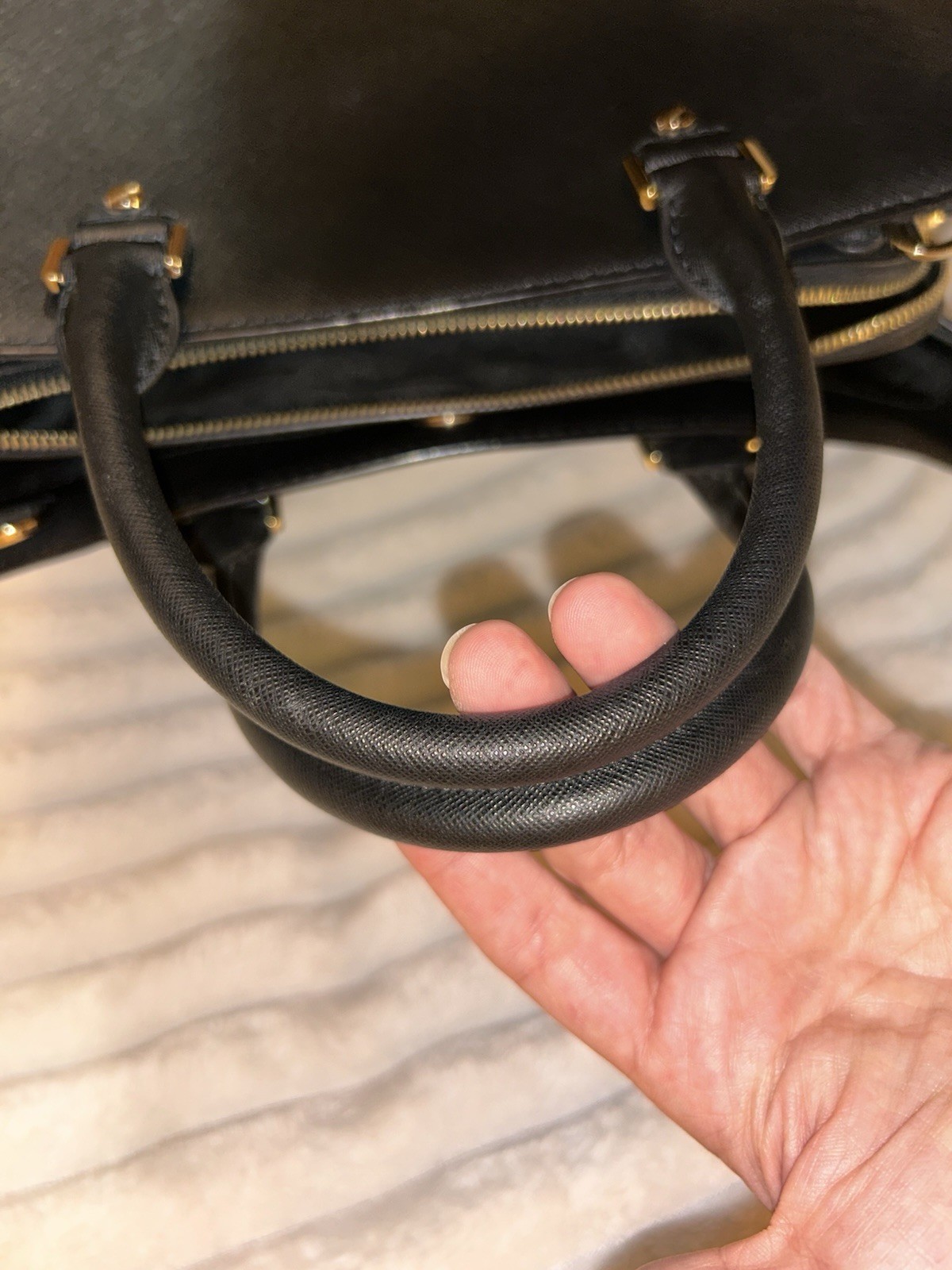 Michael Kors Savannah Large Satchel Black Saffiano Leather Gold Crossbody Strap