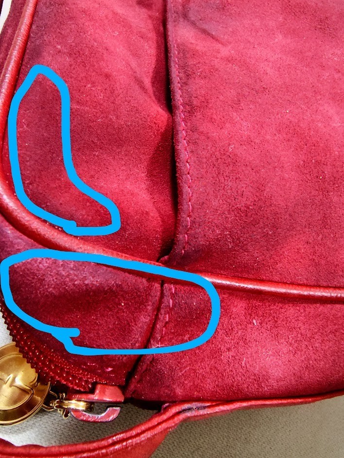 Gucci Horsebit Shoulder Bag Suede Red Authentic 325T0387
