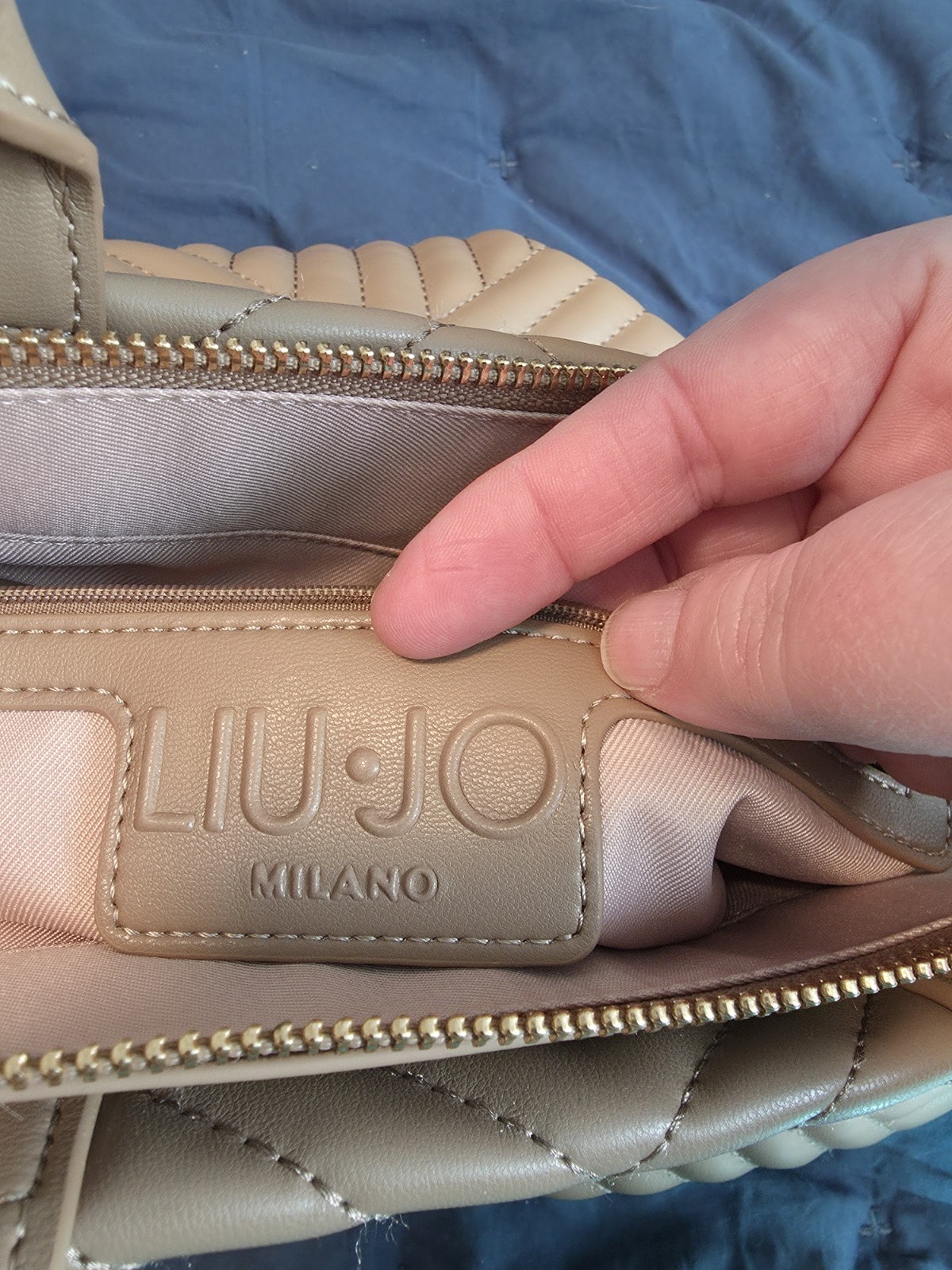 LIU JO ACHALA BAG/PURSE REMOVABLE STRAPS WITH COIN PURSE TAN GREAT CONDITION