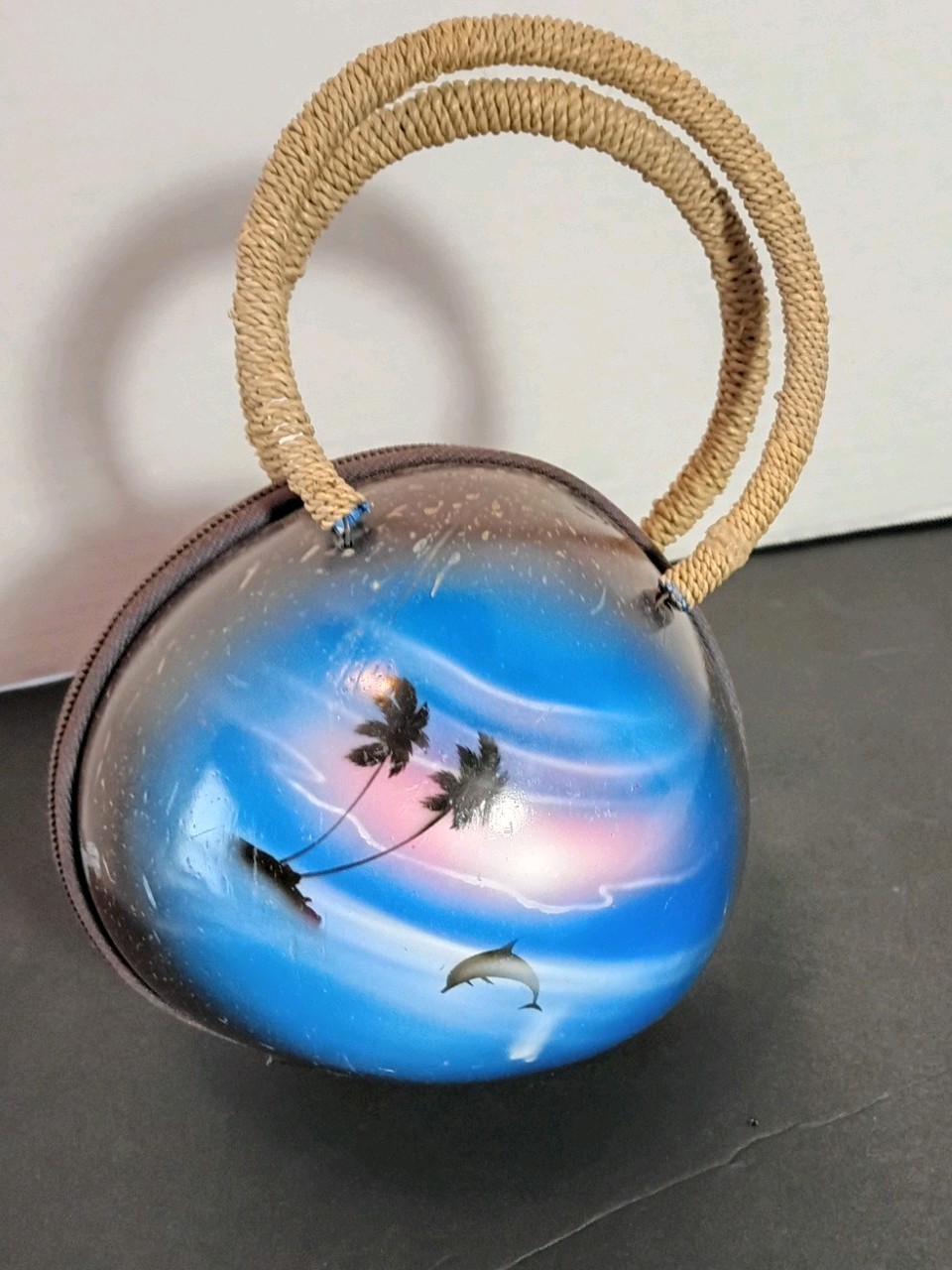 Handcrafted Painted Coconut Purse Zips With Inside Zip Pocket 7×5 In Real Shell