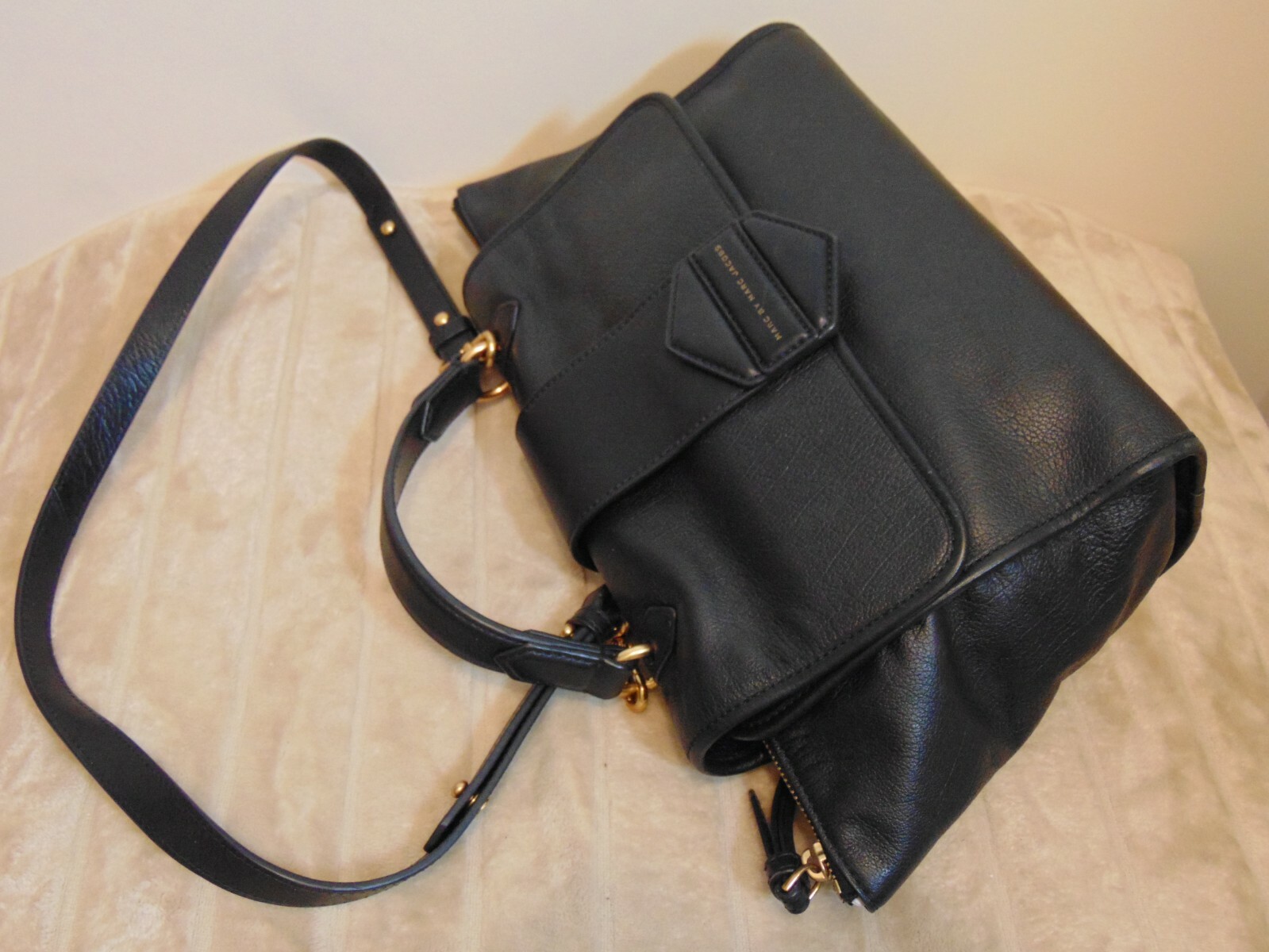 Marc By Marc Jacobs Satchel Flipping Out Top Handle Black Leather Bag