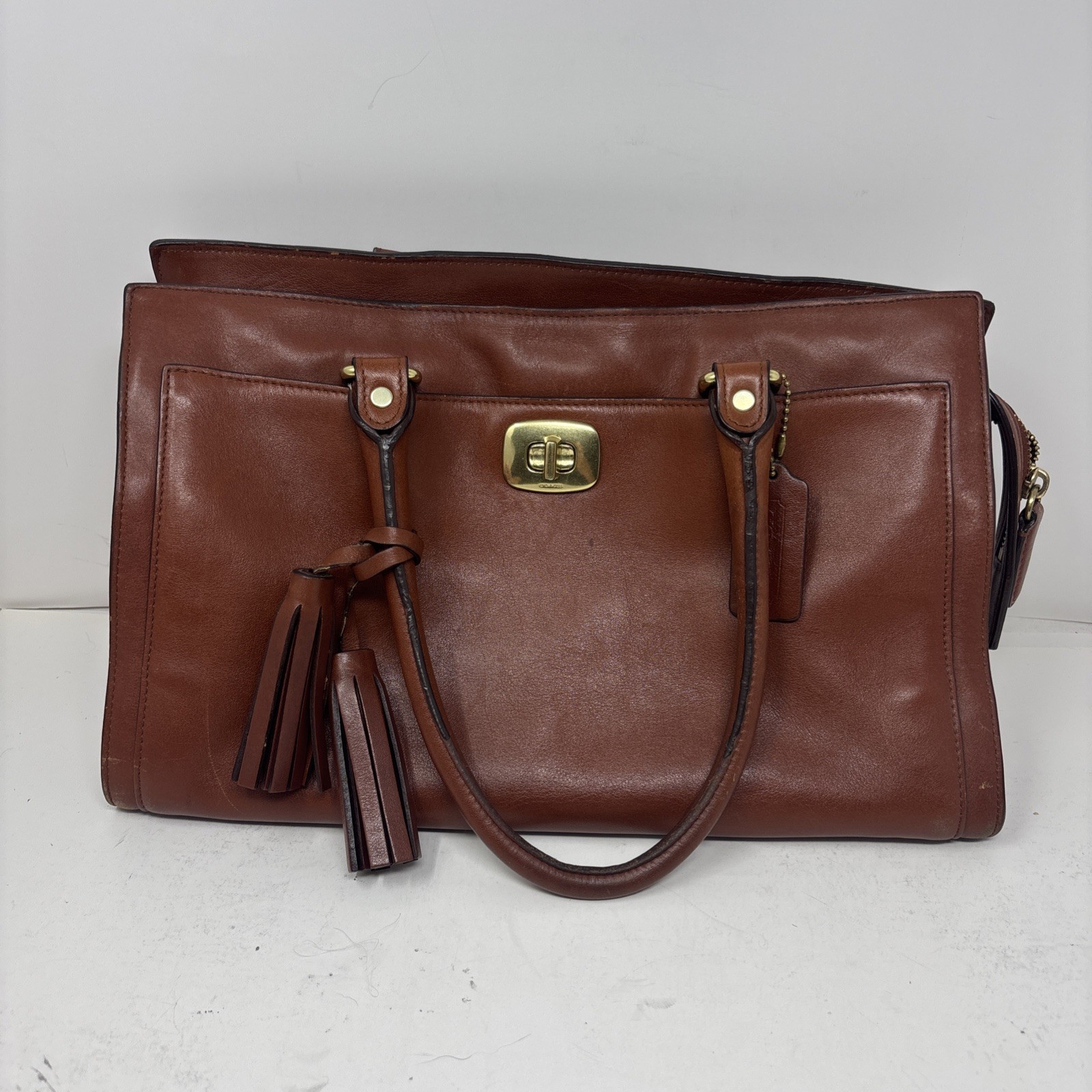 Coach Legacy Chelsea Carryall Satchel 25359 Saddle (Cognac) Glove Tanned Leather