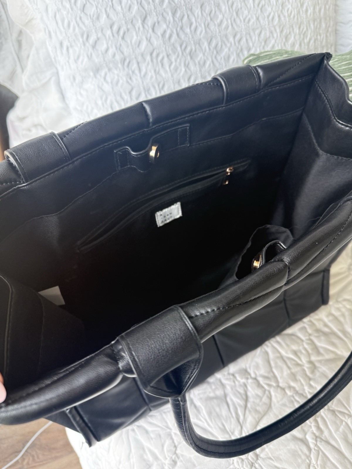 Black Patterned Tote Bag with Side Pockets and Magnetic Closure