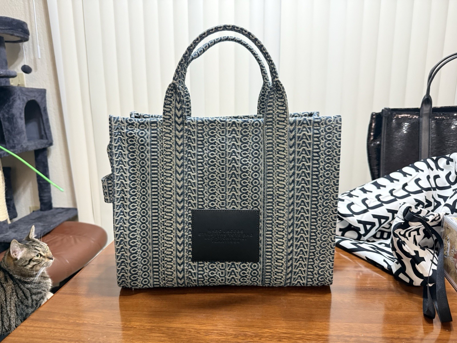 Marc Jacobs The Washed Monogram Denim MED Tote Bag in Sun Faded Denim #2P3HTT012