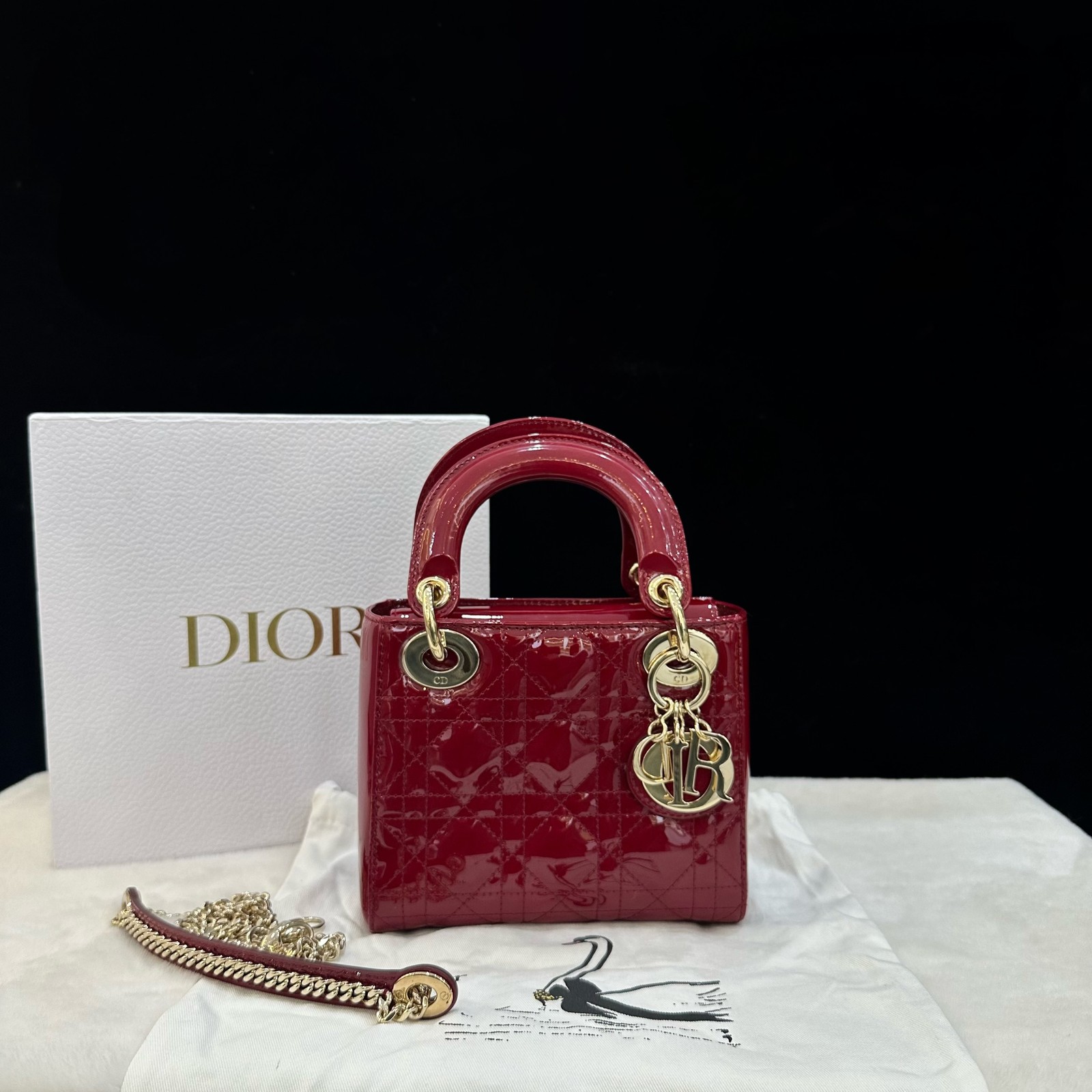 Dior Lady Dior Mini Bag Cannage Red Patent Leather Gold Hardware[Duties Paid]