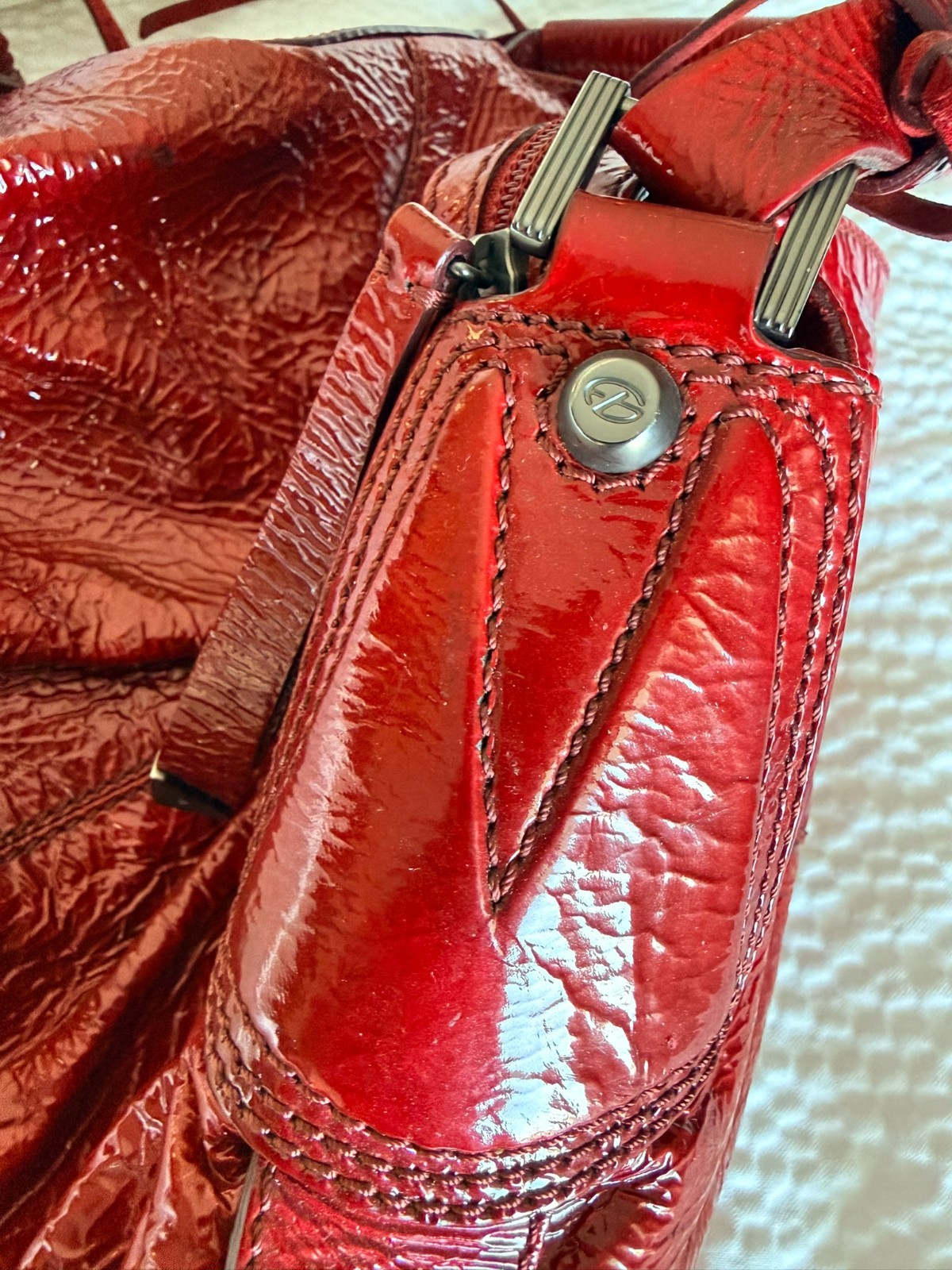 Francesco Biasia Vintage Dana Y2K Red Patent Italian Leather Hobo Purse Bag