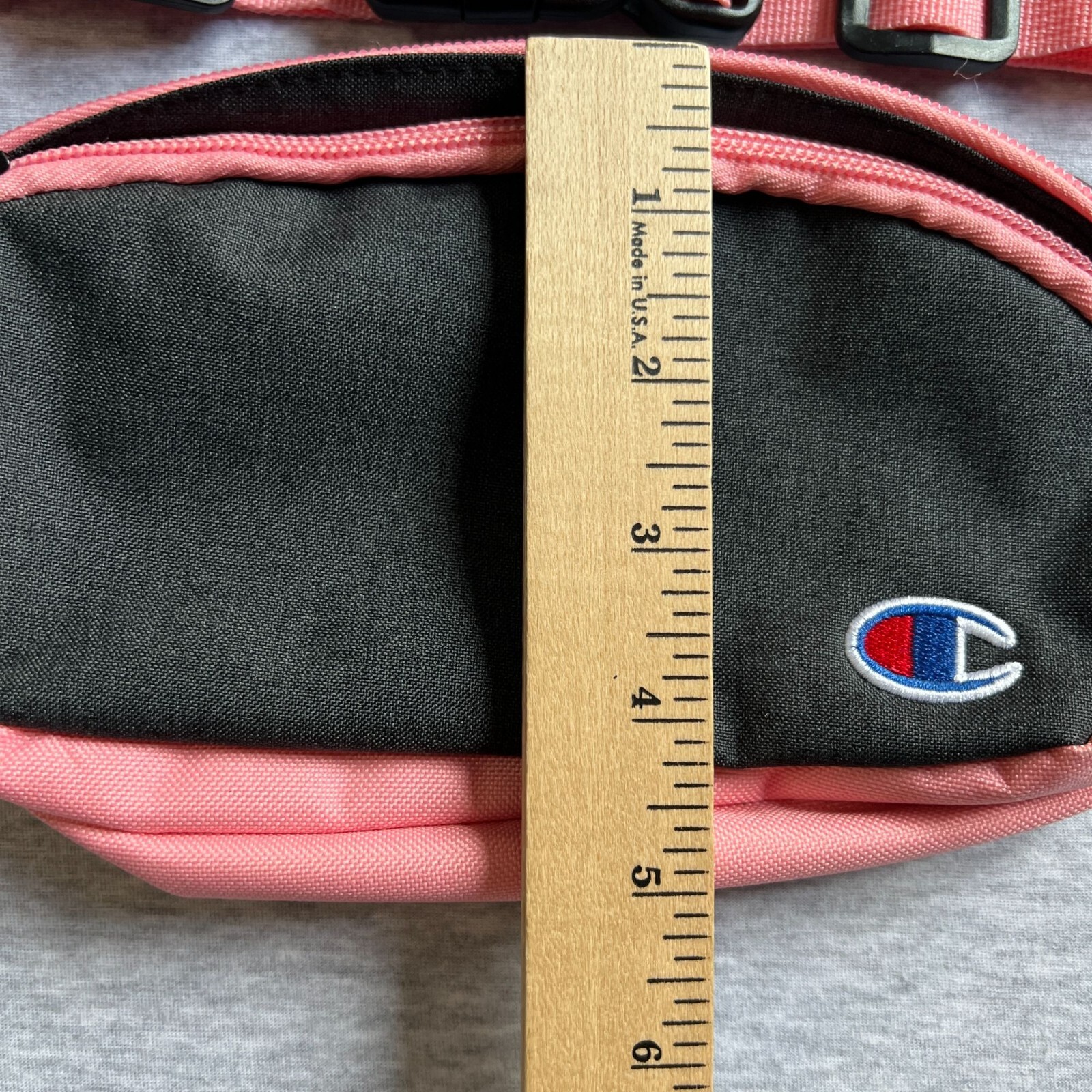 Champion OSFA Pink & Black Adjustable Waist Pack With Zipper Closures Crossbody