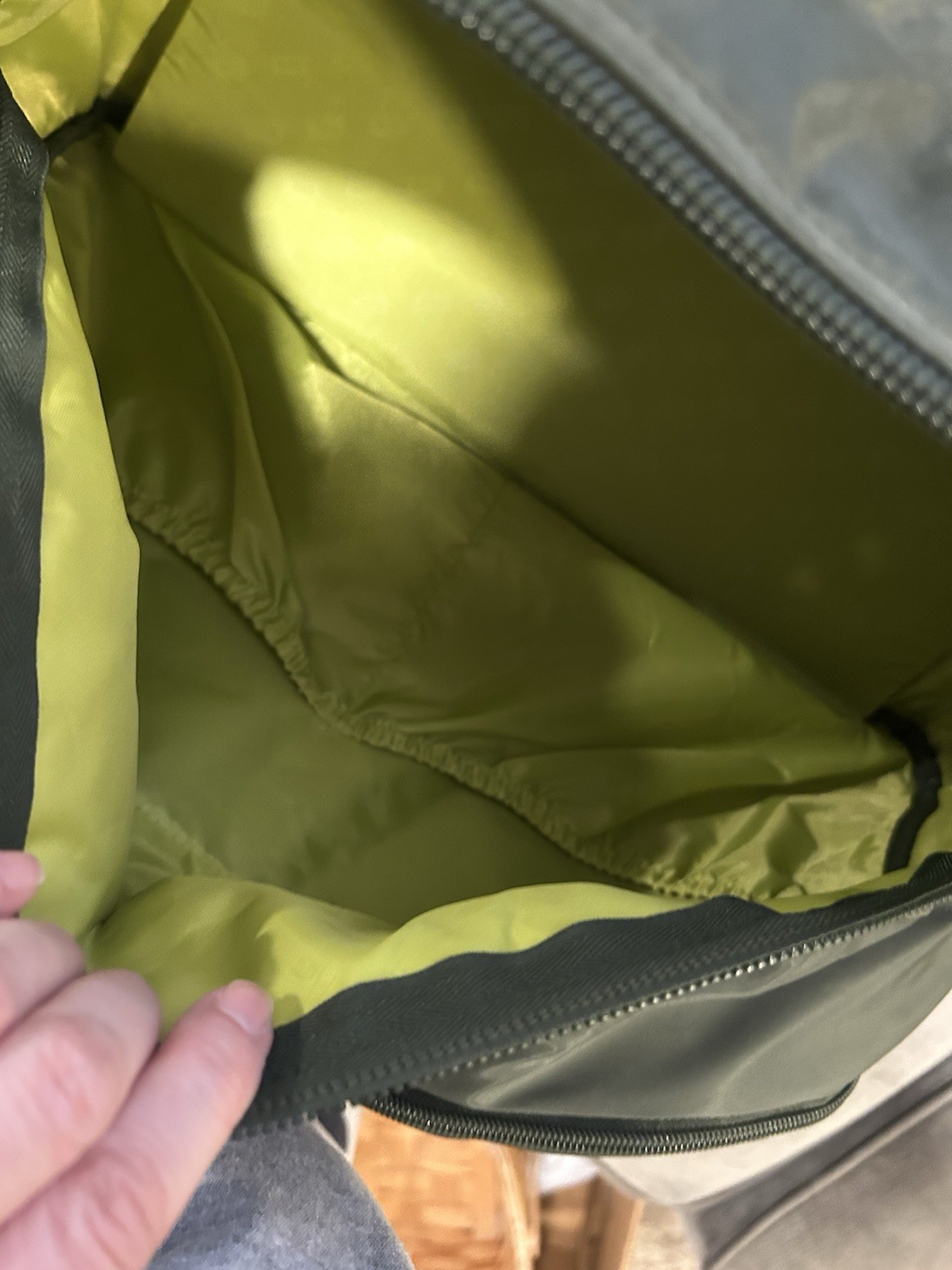 Lug Propeller Duffel Travel Carry All Bag Multi Purpose Olive Green