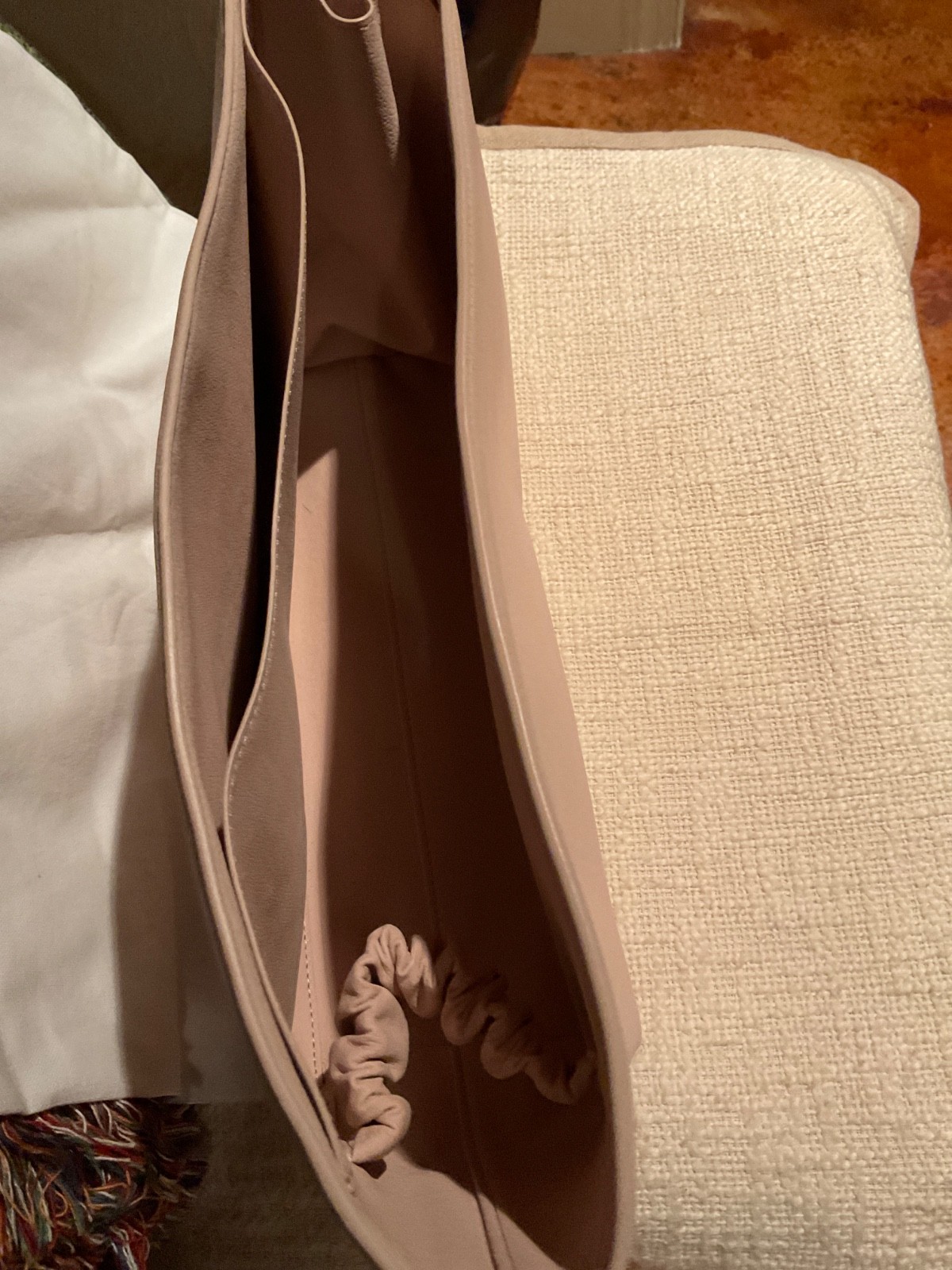 cuyana tote organizer insert in blush