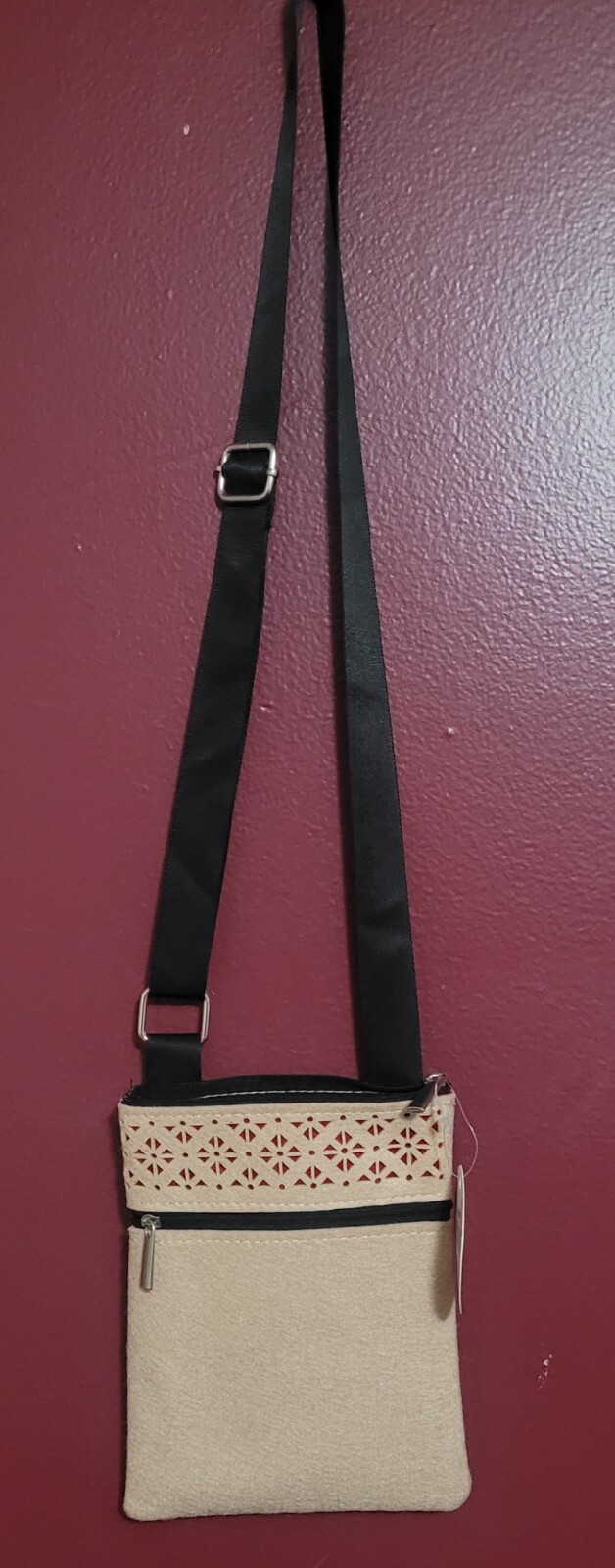 NWT Unique Boutique Modern Bag Collection Crossbody Messenger Style Cream TAN