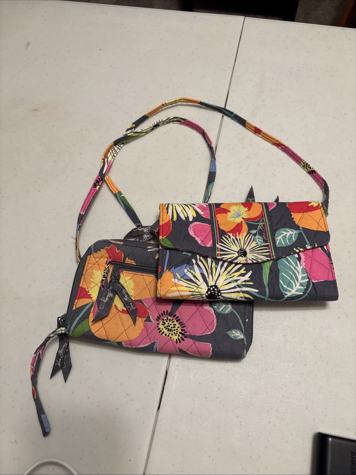 Vera Bradley Jazzy Bloom All In One Crossbody Bag Purse Wallet 7.5″x4.5″ & Bonus