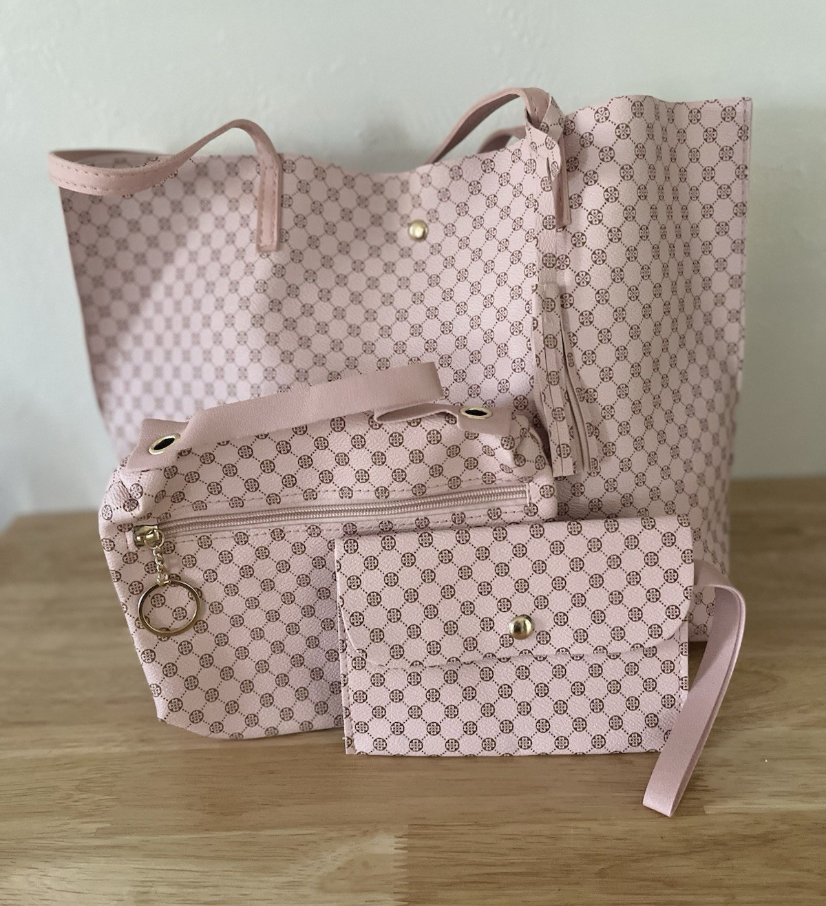 Pink Geometric Tote Bag Snap/Zip Closure Lined Inner Pockets Gold Pouch