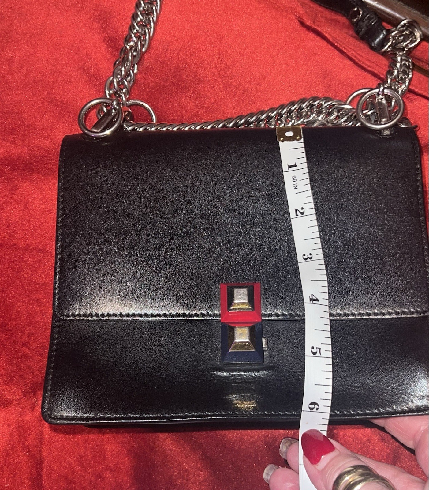 Fendi Kan Black Leather Shoulder Bag Chain Strap Colorblock HW Push Lock Clasp