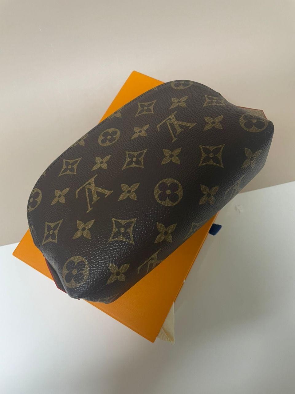 LOUIS VUITTON Monogram Pochette Cosmetic PM Pouch M43998 LV Auth 169641