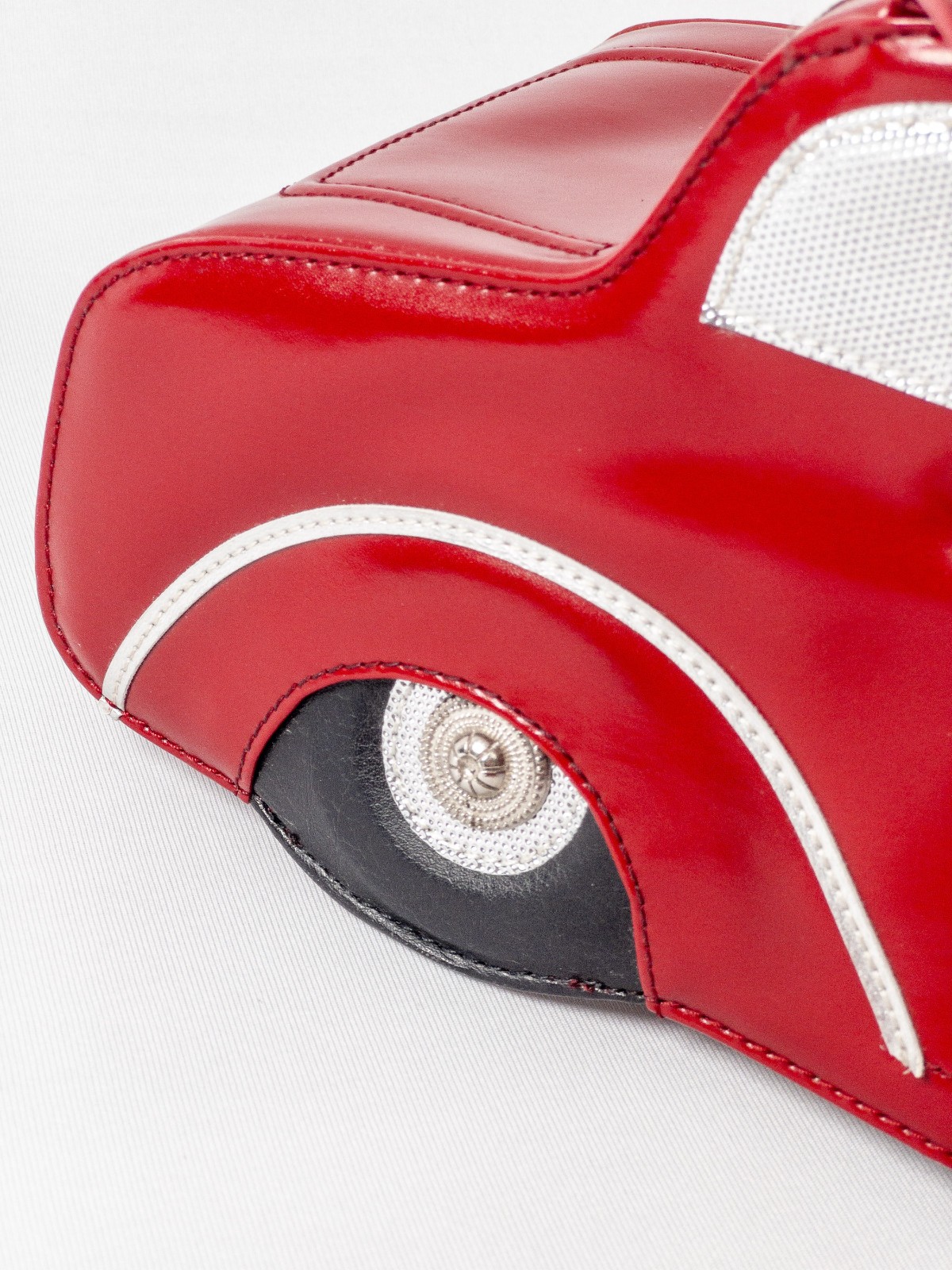 Red Fiat/Beetle Car Shaped Statement Purse Novelty Bag Crossbody Collectible