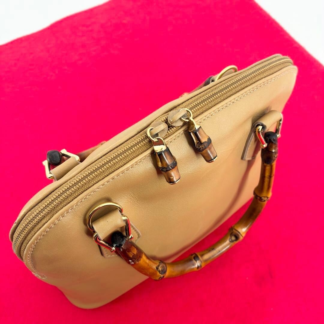 GUCCI Bamboo Handbag Shoulder bag Leather Beige Vintage Authentic From Japan