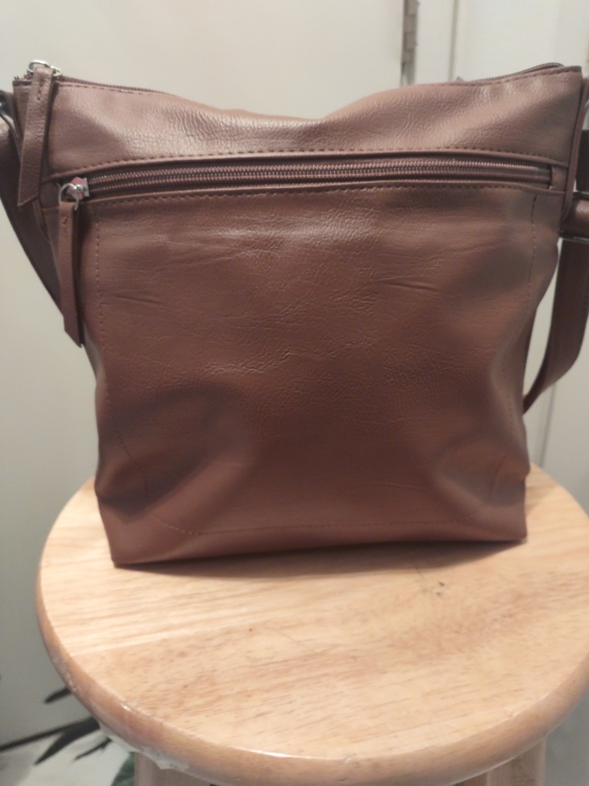 Brown Cross body PU Leather Purse With Adjustable Strap And Pockets