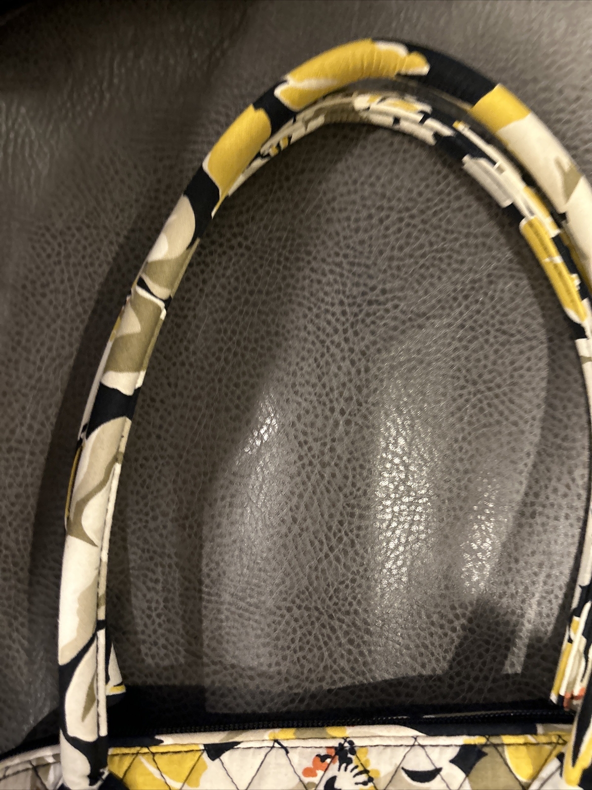 VERA BRADLEY BOWLER HANDBAG DOGWOOD RETIRED