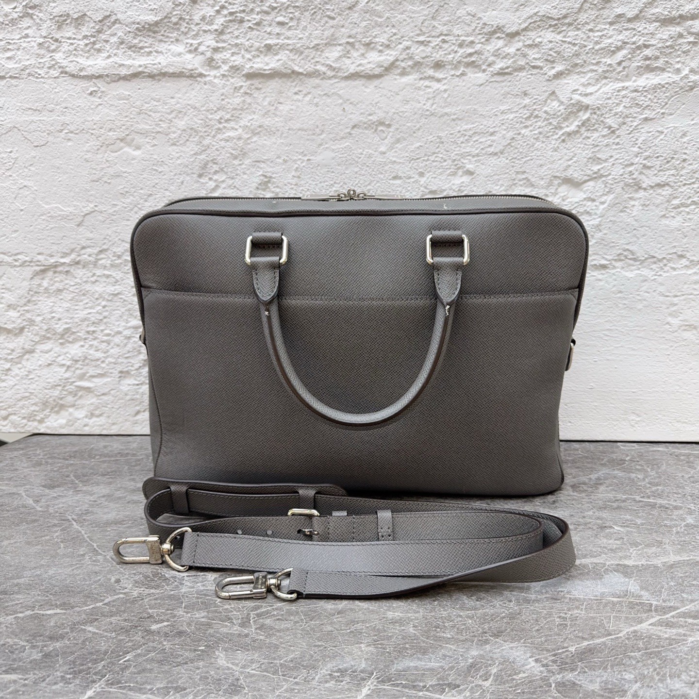 Louis Vuitton Pre-Owned Authentic Briefcase Grey 40*7.5*29cm