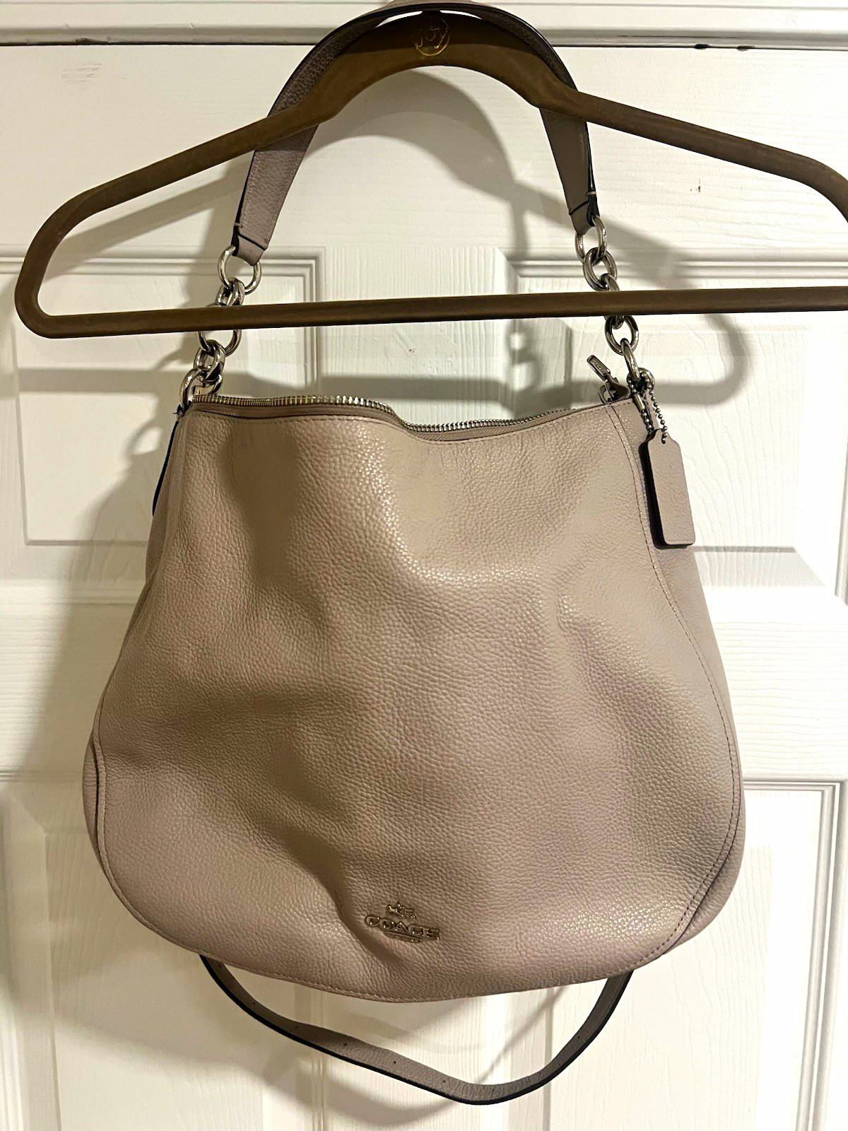 Coach Beige Pebbled Shoulder Bag Zip Top Detachable Strap