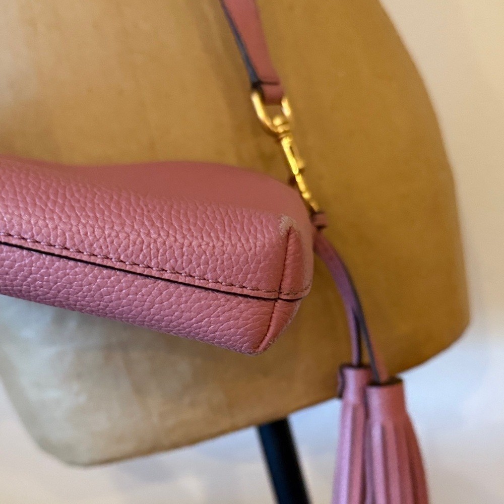 Tory Burch McGraw cross body Pink Leather bag with tassels 4 compartments