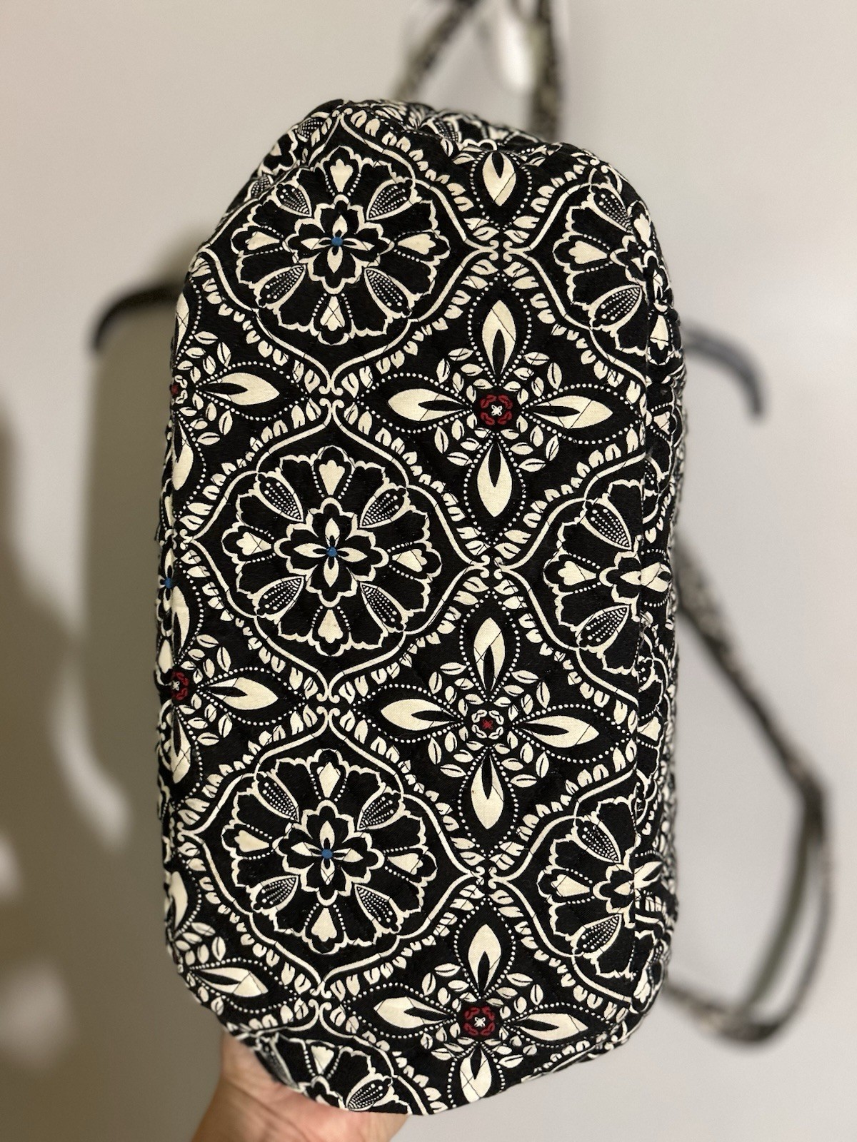 Vera Bradley Large Toggle Tote Barcelona Retired Pattern Red White Black Blue