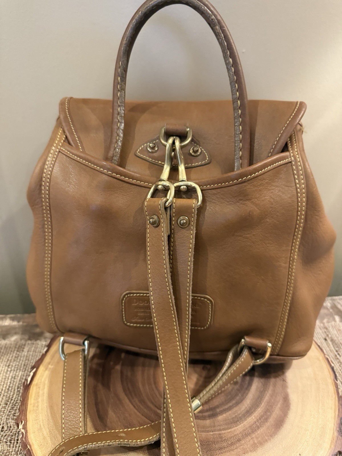 Vintage Dooney & Bourke 1999 Canyon Glove Honey Tan Leather Tassel Backpack