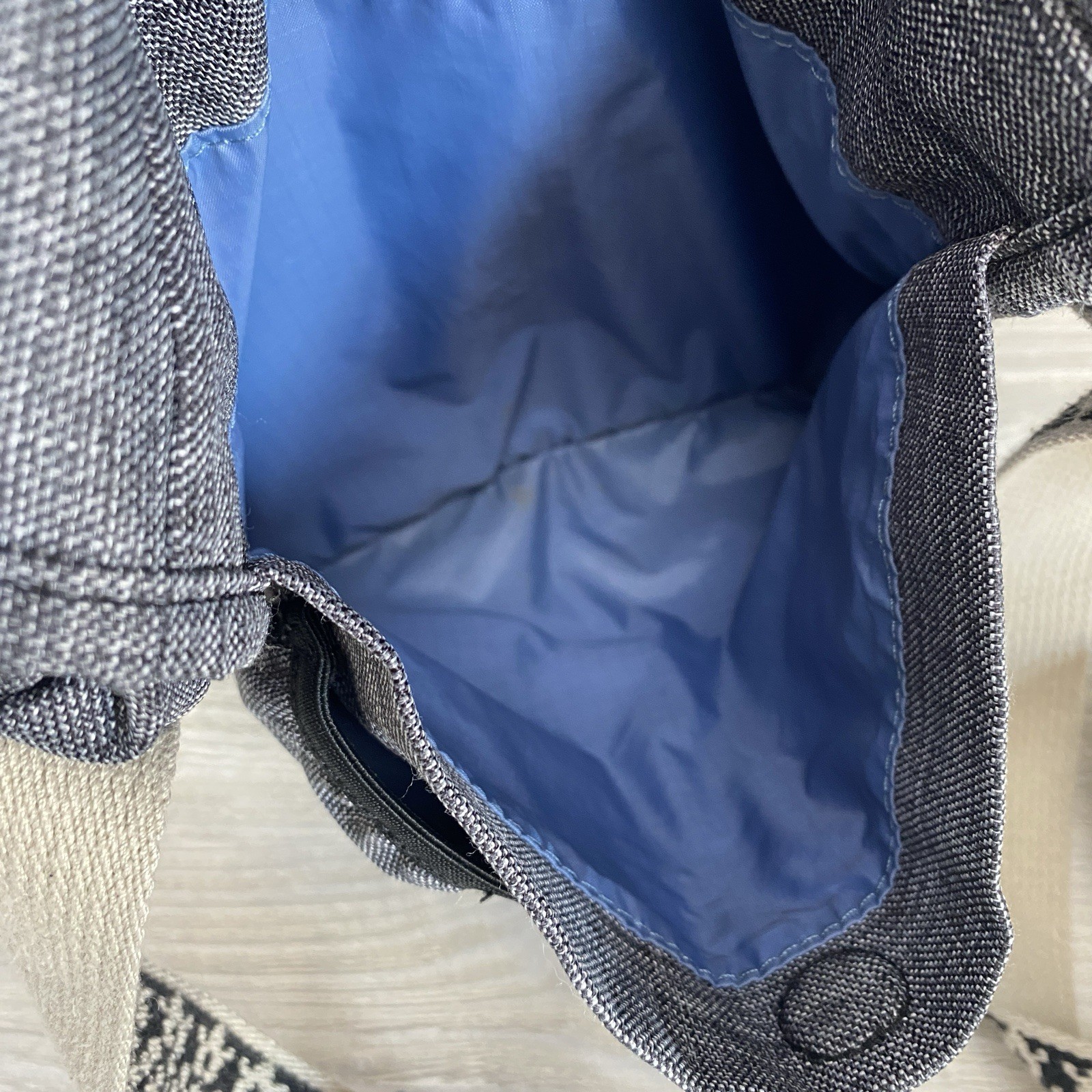 Keen Brooklyn II Cross-Hatch Gray Shoulder Crossbody Bag Hiking