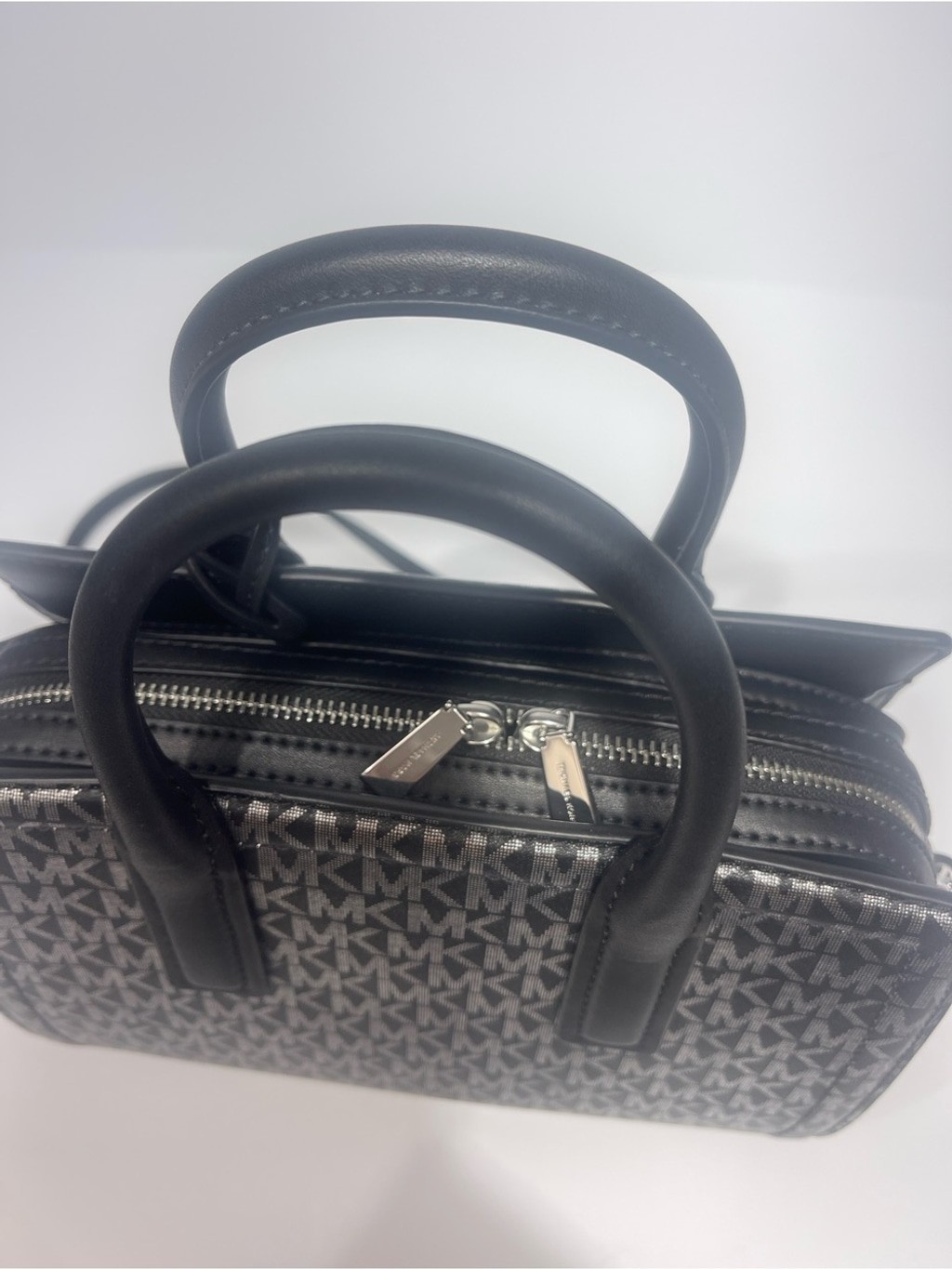 Michael Kors Laila Medium Satchel & Matching Wallet Black Silver Metallic Logo