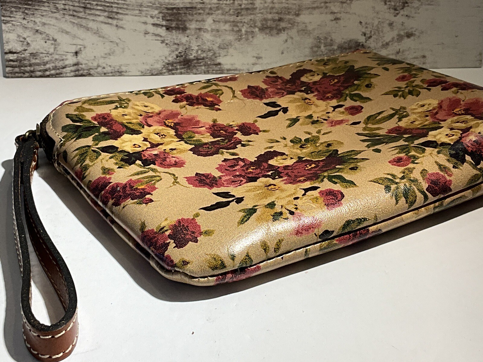 Patricia Nash Small Wristlet Clutch Bag Cassini Antique Rose Floral 8.5×6.5 inch