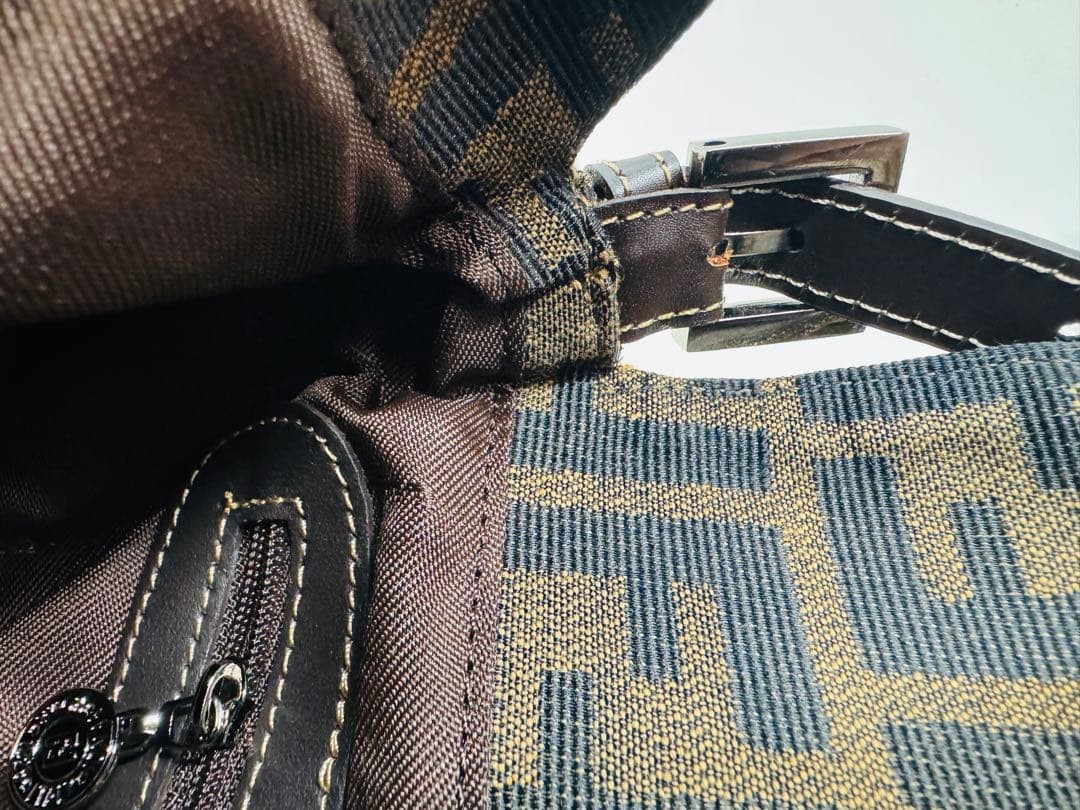 Excellent · Rare FENDI Zucca Pattern Mamma Bucket One-Shoulder Bag FF Logo